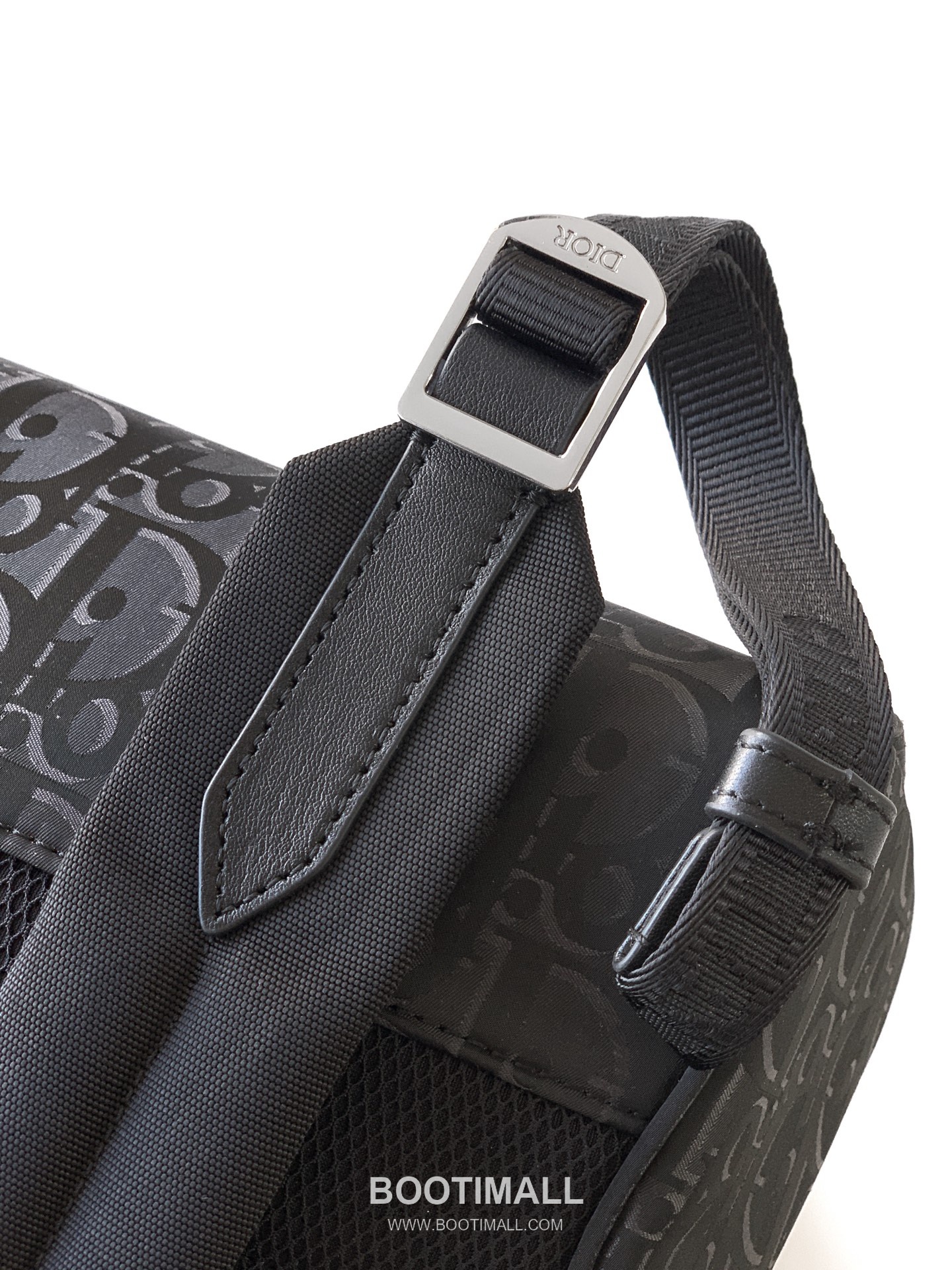 Dior Trek Oblique Roll-Top Oblique Nylon Black Backpack 디올 트렉 오블리크 롤탑 1DTBA245DOL 오블리크 나일론 블랙 백팩 41cm 7