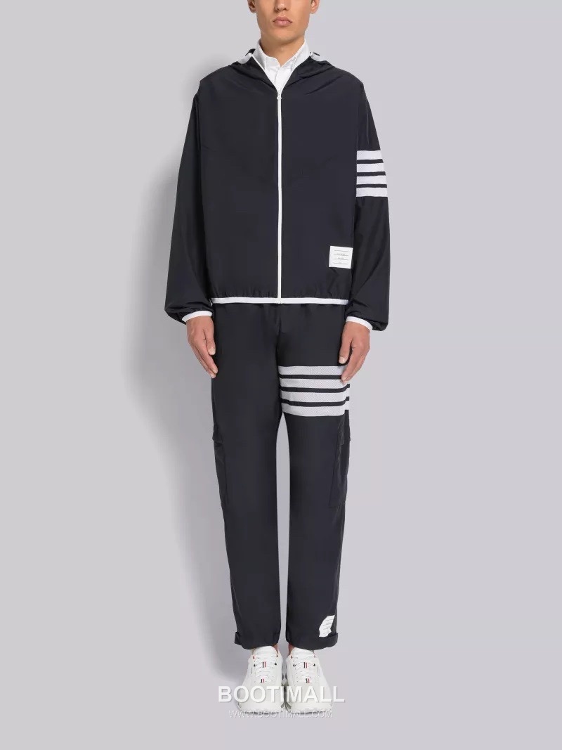Thom Browne 4-Bar Utility Navy Windbreaker Pants 톰브라운 4바 유틸리티 네이비 바람막이 팬츠 1