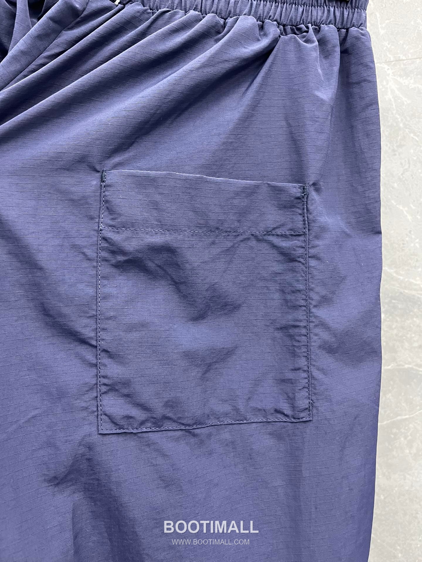 Thom Browne 4-Bar Utility Navy Windbreaker Pants 톰브라운 4바 유틸리티 네이비 바람막이 팬츠 4