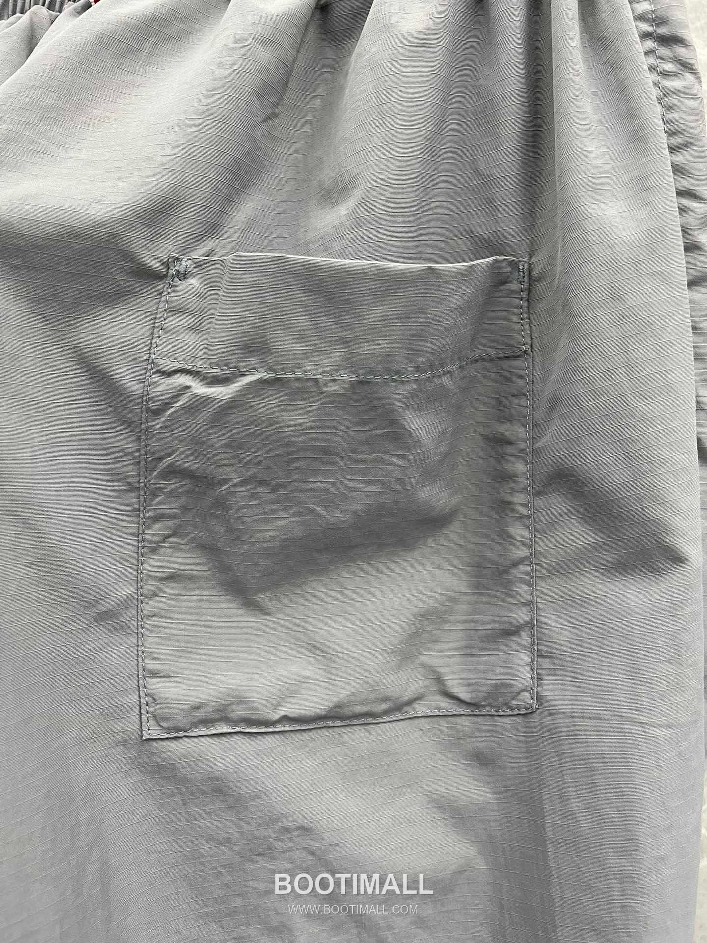 Thom Browne 4-Bar Utility Navy Windbreaker Pants 톰브라운 4바 유틸리티 네이비 바람막이 팬츠 4