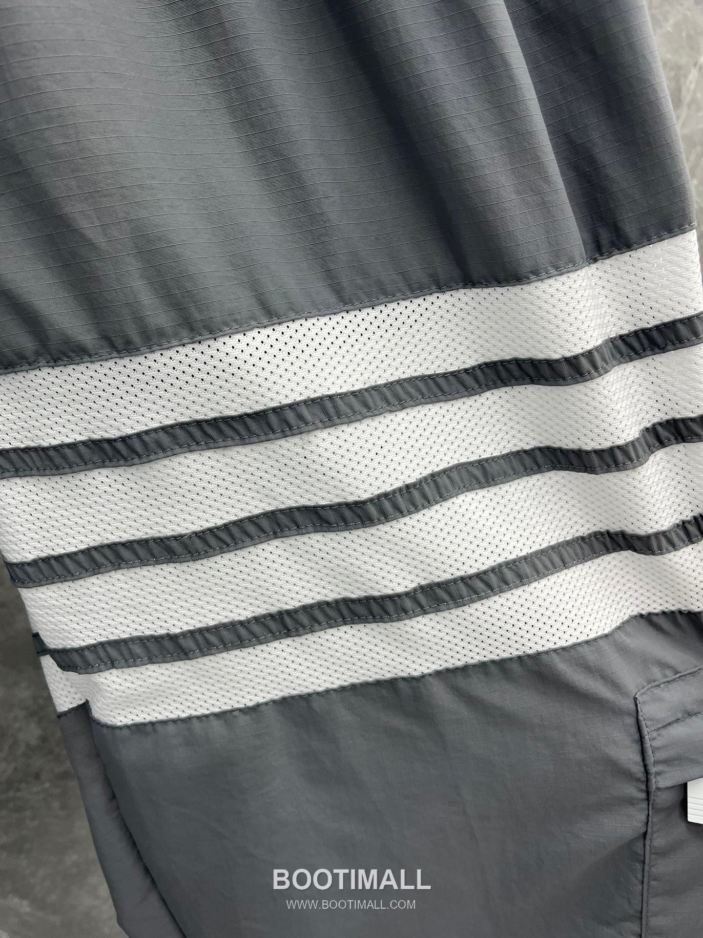 Thom Browne 4-Bar Utility Navy Windbreaker Pants 톰브라운 4바 유틸리티 네이비 바람막이 팬츠 8