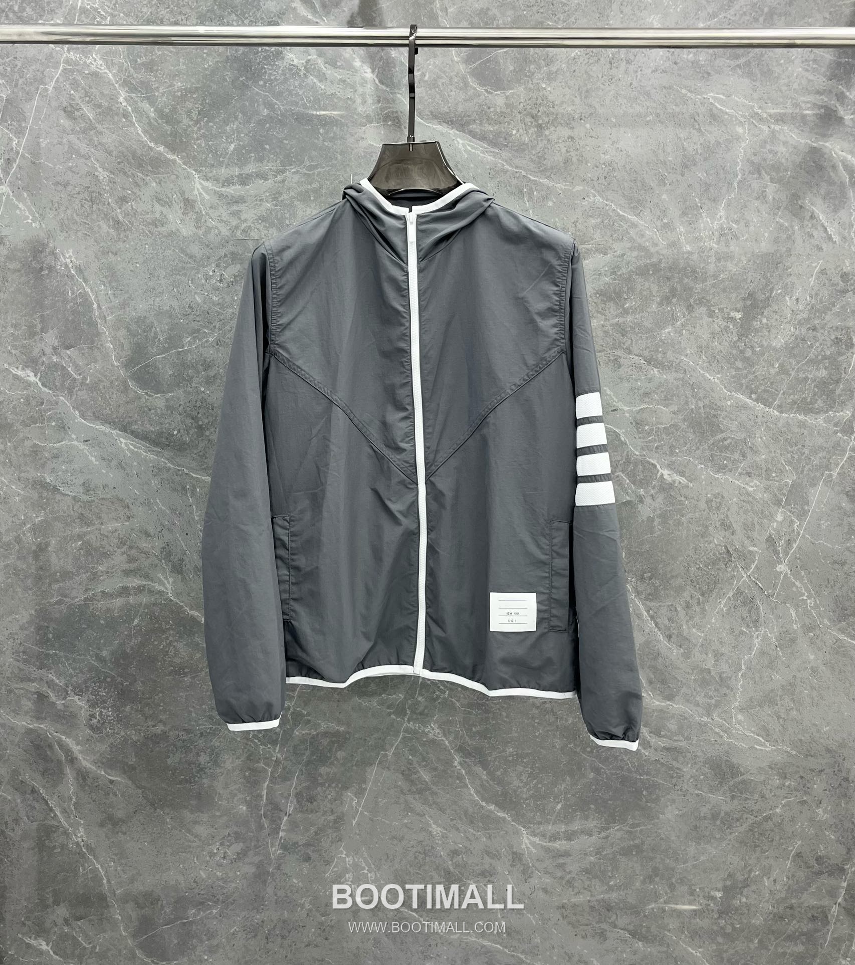 Thom Browne White-Trim 4-Bar Zip Hoodie Navy Windbreaker 톰브라운 화이트 트림 4바 집업 후드 네이비 바람막이 1