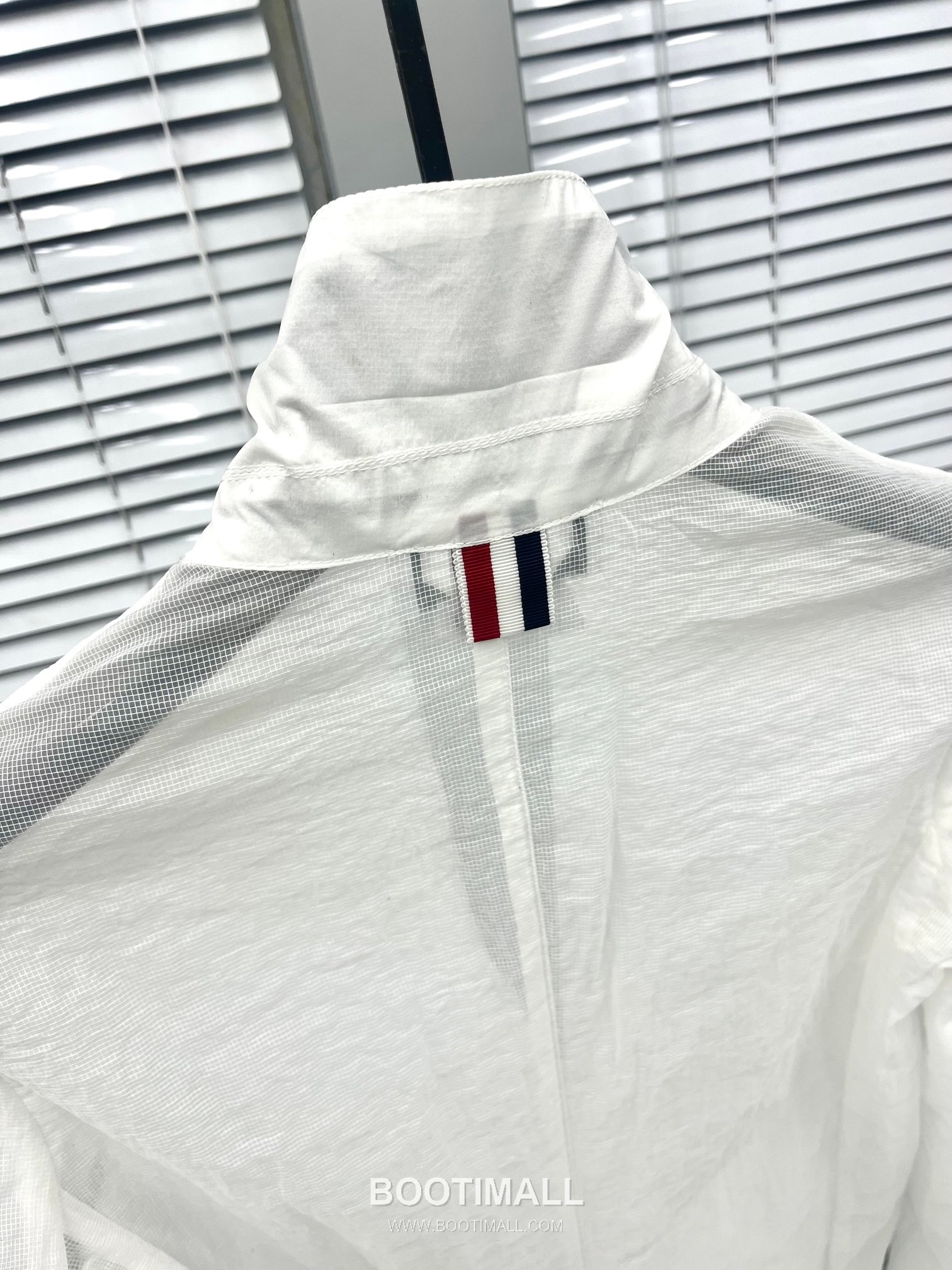 Thom Browne 4-Bar Blazer White Windbreaker 톰브라운 4바 블레이저 화이트 바람막이 4