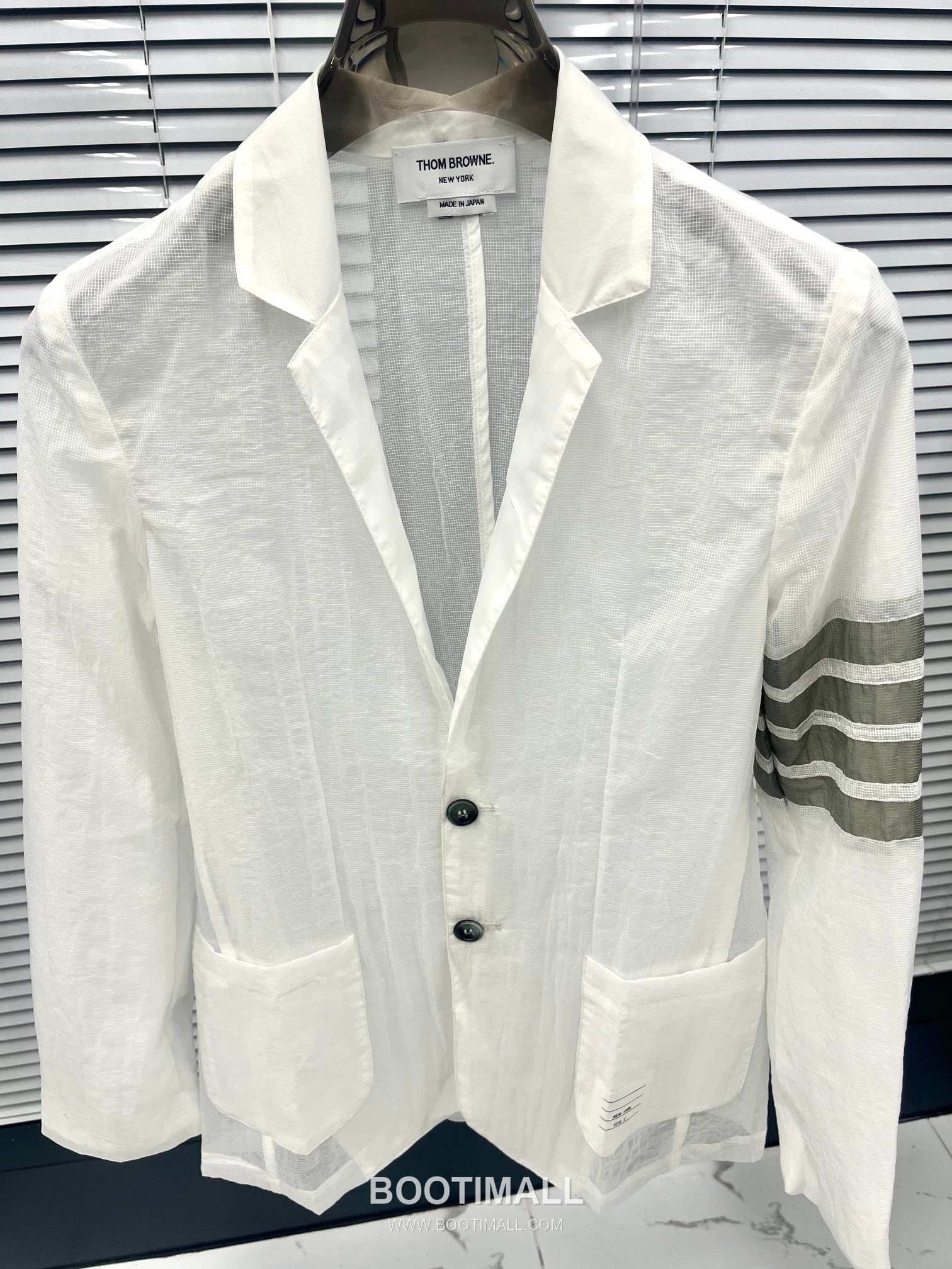 Thom Browne 4-Bar Blazer White Windbreaker 톰브라운 4바 블레이저 화이트 바람막이 7