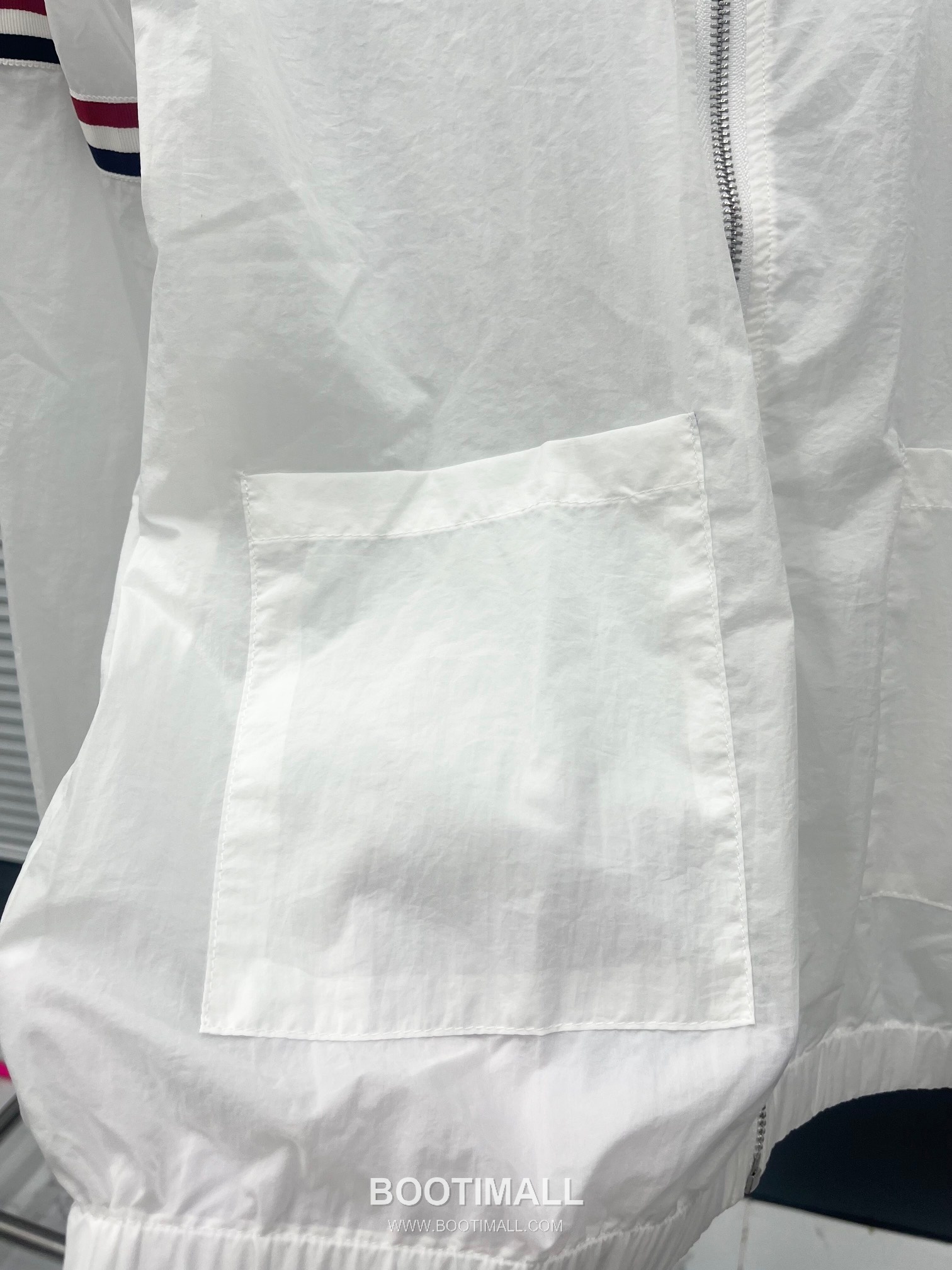 Thom Browne Tricolor Tape Hooded Zip-Up Gray Windbreaker 톰브라운 트리컬러 테이프 후드 집업 그레이 바람막이 8