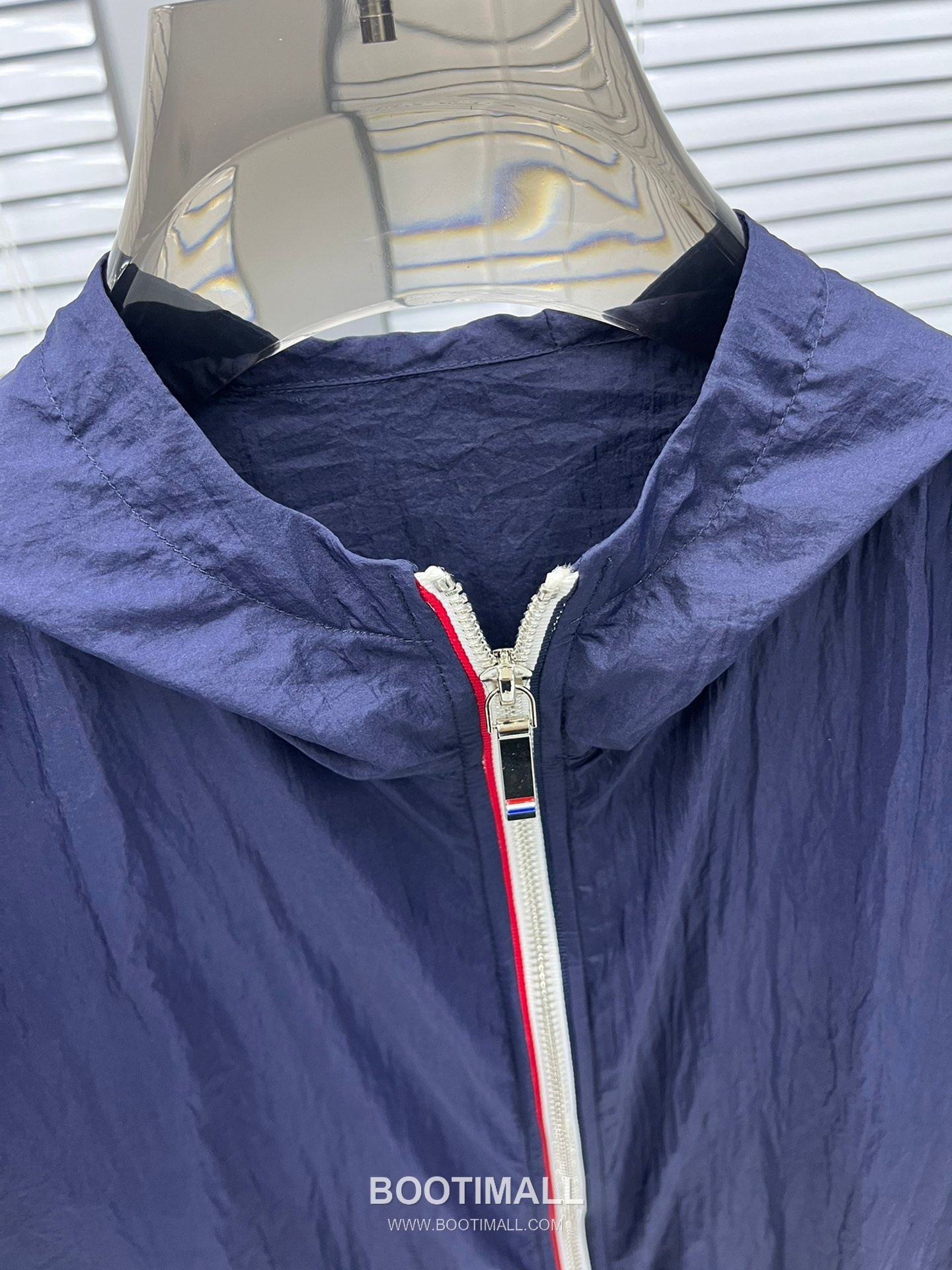 Thom Browne 4-Bar Zip Hooded Sun Jacket Gray 톰브라운 4바 지퍼 후드 선재킷 그레이 4