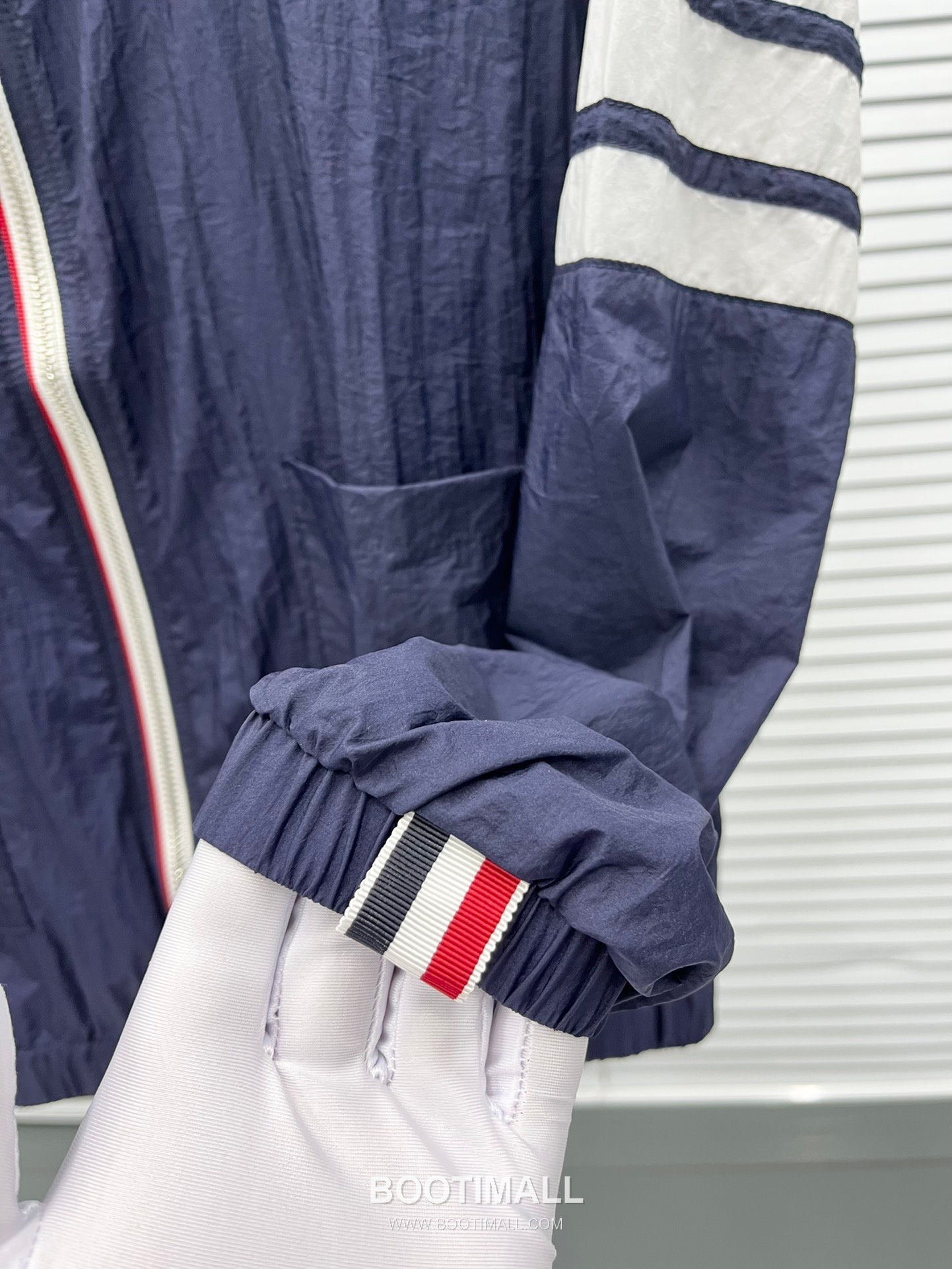 Thom Browne 4-Bar Zip Hooded Sun Jacket Gray 톰브라운 4바 지퍼 후드 선재킷 그레이 7