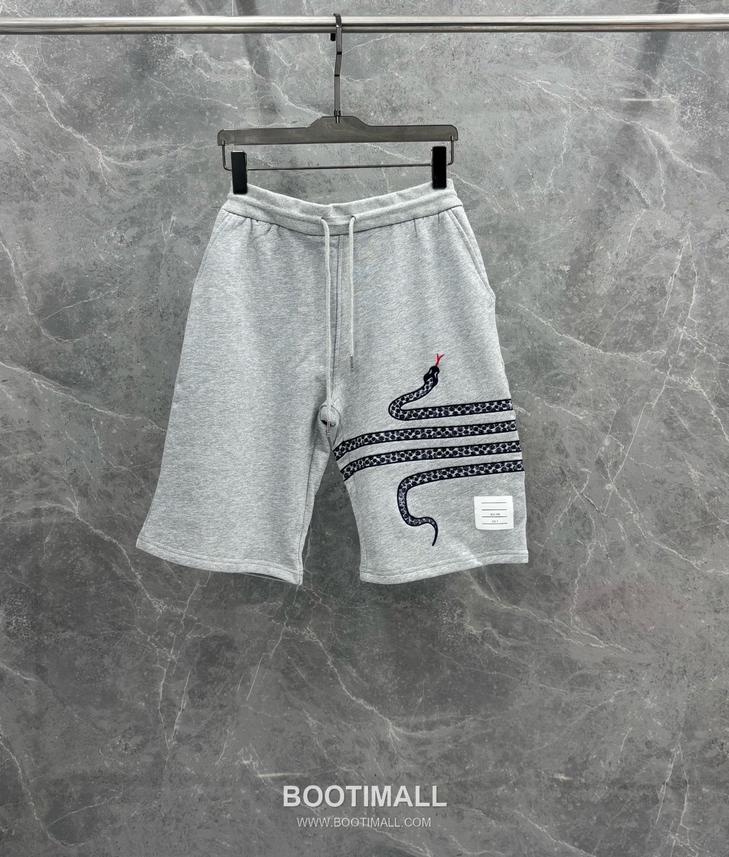 Thom Browne Snake Year Embroidered Shorts Cotton Terry 톰브라운 뱀해 자수 쇼츠 코튼 테리 1