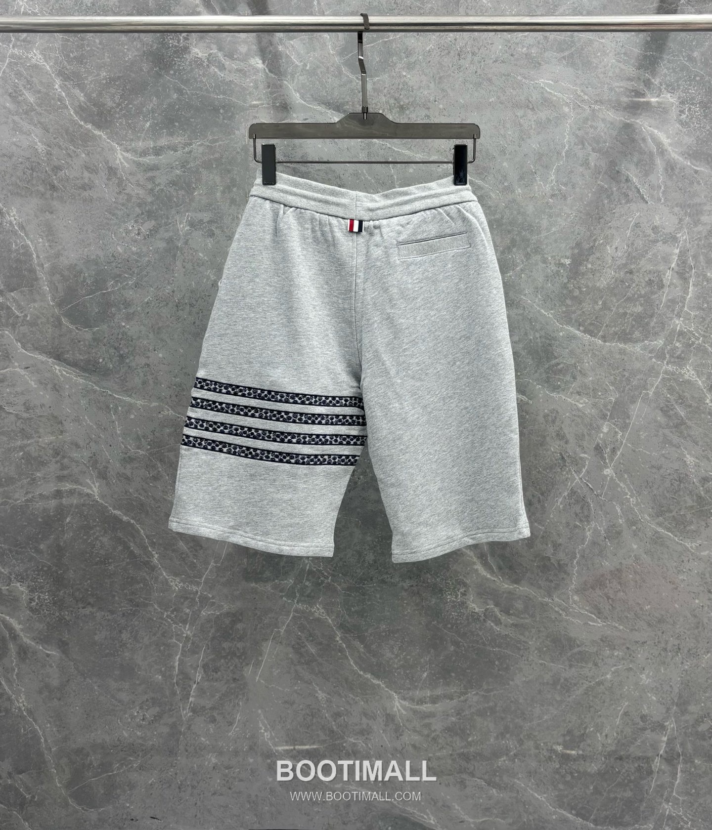 Thom Browne Snake Year Embroidered Shorts Cotton Terry 톰브라운 뱀해 자수 쇼츠 코튼 테리 2