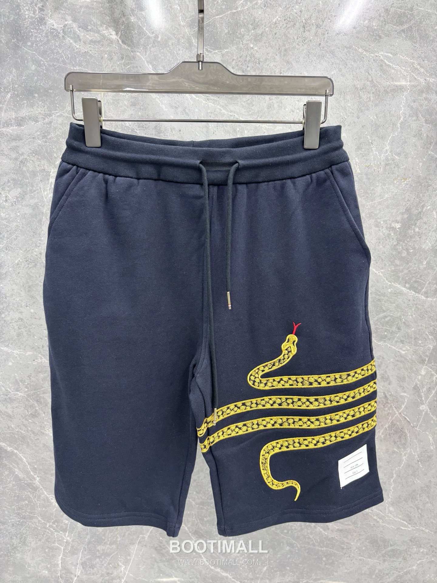 Thom Browne Snake Year Embroidered Shorts Cotton Terry 톰브라운 뱀해 자수 쇼츠 코튼 테리 4