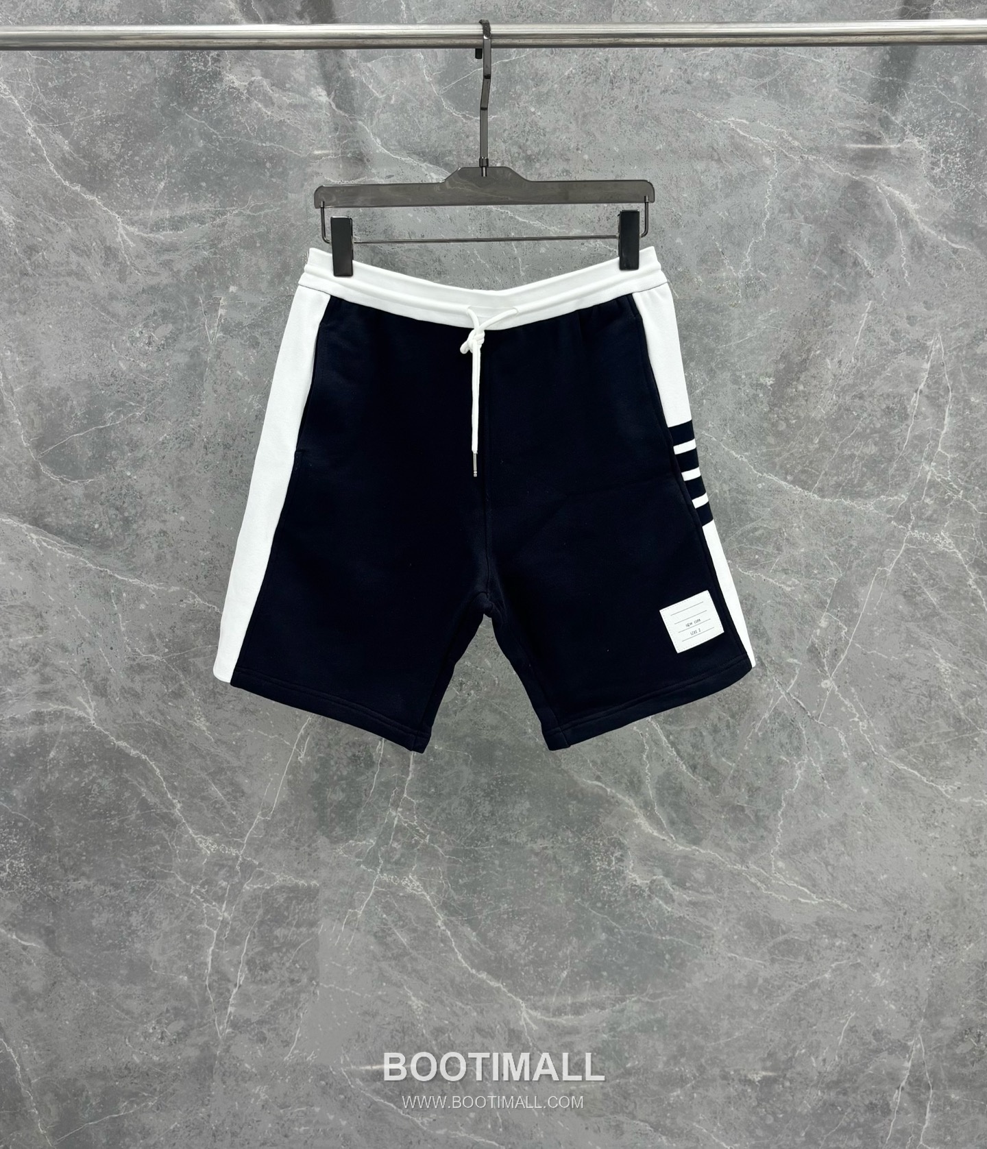 Thom Browne 4-Bar Colorblock Ribbed Cotton Navy Shorts 톰브라운 4바 컬러블록 립 코튼 네이비 쇼츠 2