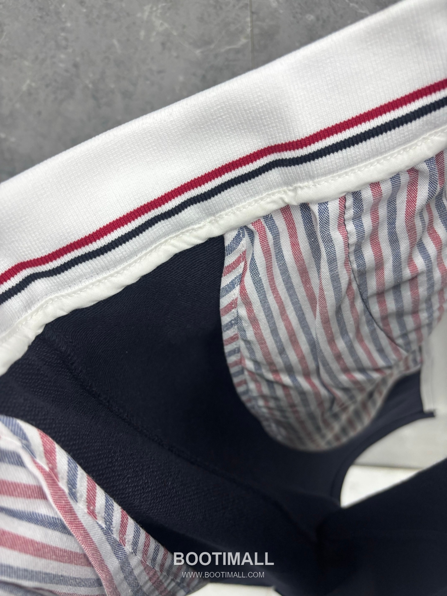 Thom Browne 4-Bar Colorblock Ribbed Cotton Navy Shorts 톰브라운 4바 컬러블록 립 코튼 네이비 쇼츠 9