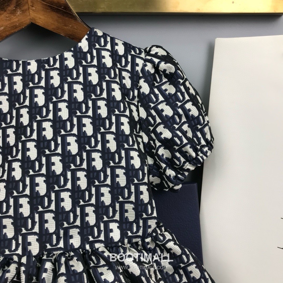 Dior CD Monogram Princess Dress Cotton Beige 디올 CD 모노그램 프린세스 드레스 코튼 베이지 4