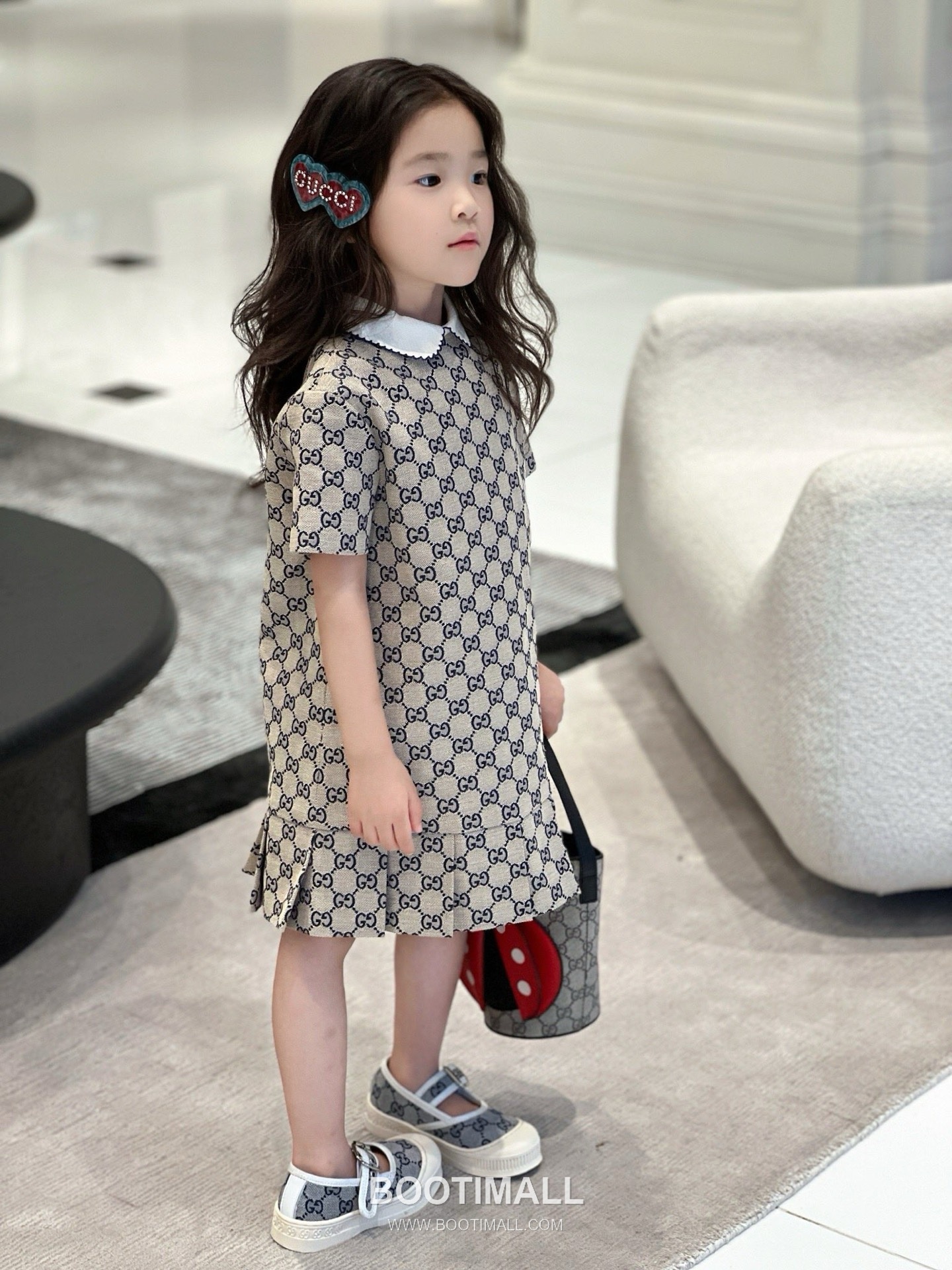 Balenciaga Monogram Collar Dress Beige 발렌시아가 모노그램 카라 드레스 베이지 3
