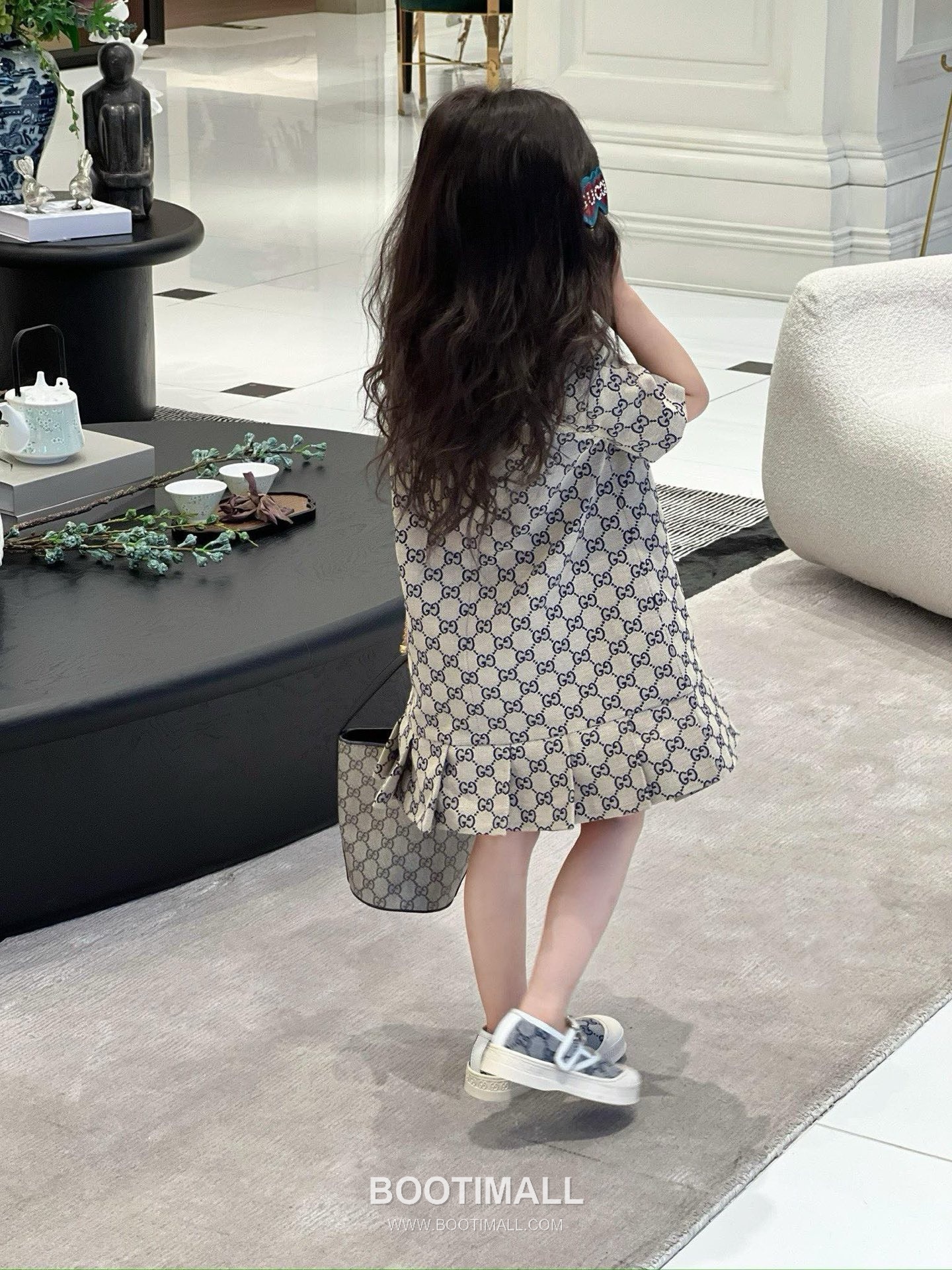 Balenciaga Monogram Collar Dress Beige 발렌시아가 모노그램 카라 드레스 베이지 9