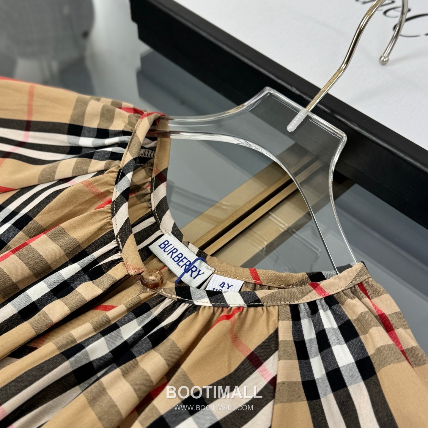 Balenciaga Monogram Collar Dress Beige 발렌시아가 모노그램 카라 드레스 베이지 5
