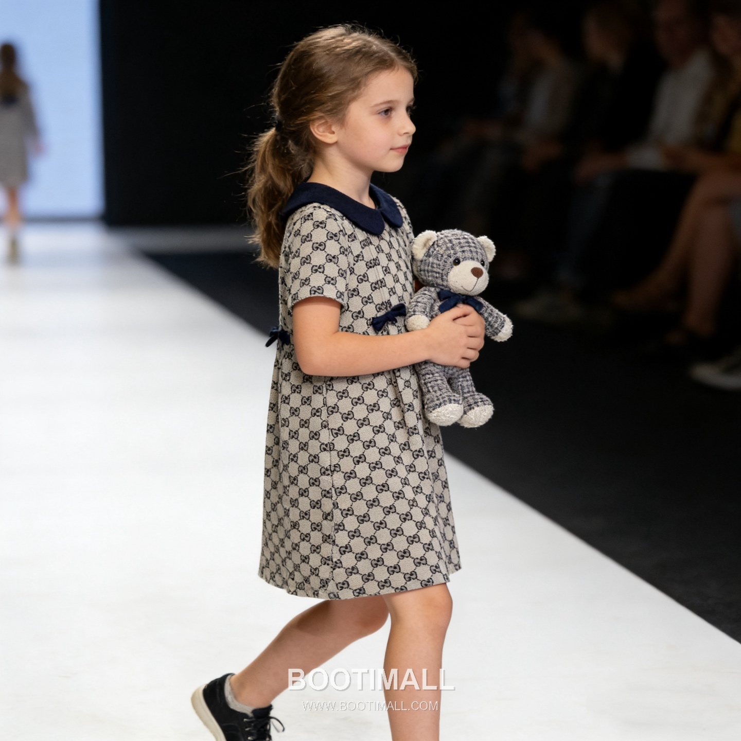 Balenciaga Jacquard Logo Denim Dress Denim Beige 발렌시아가 자카드 로고 데님 원피스 데님 베이지 3