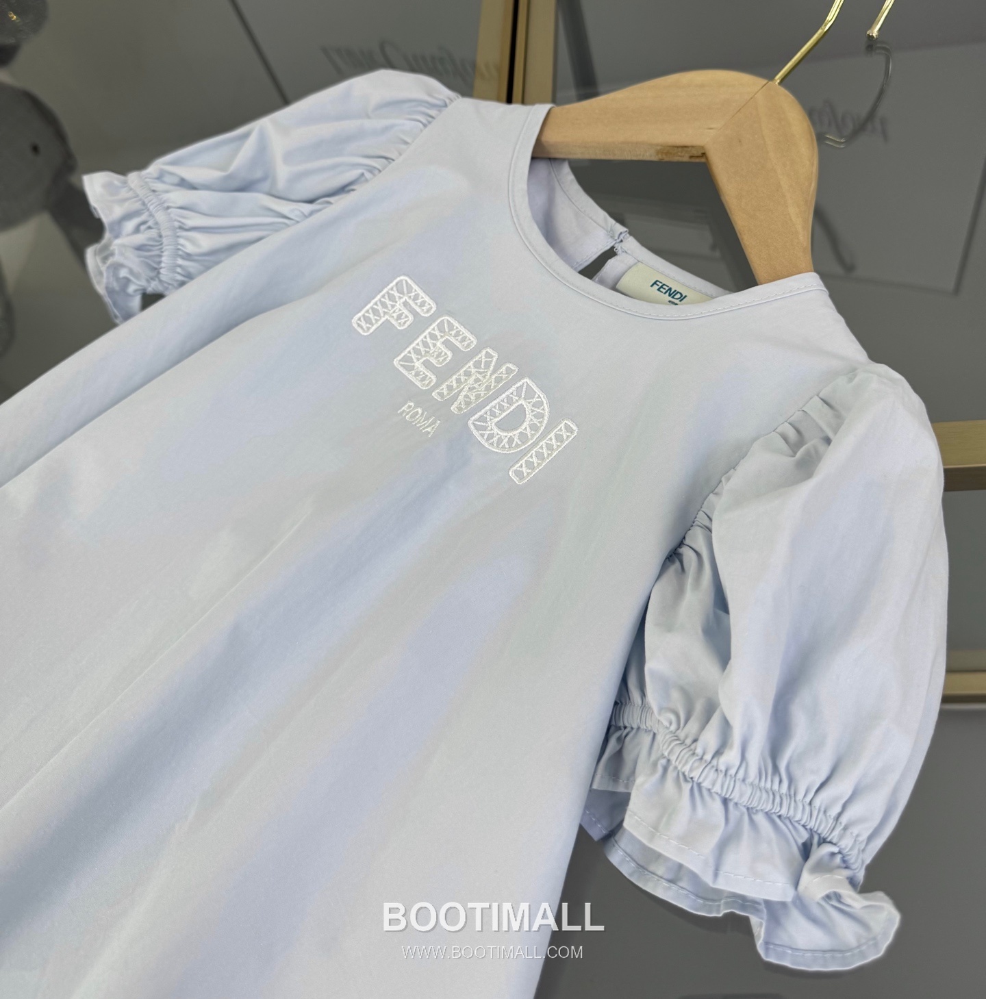 Balenciaga Letter Embroidered A-Line Light Blue Dress 발렌시아가 레터 자수 A라인 라이트 블루 드레스 8