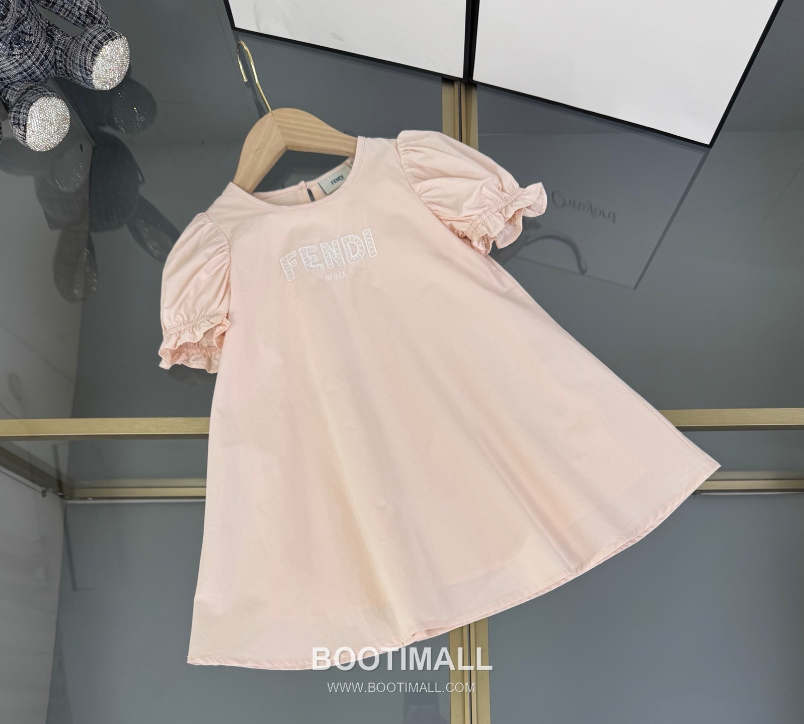 Balenciaga Letter Embroidered A-Line Light Blue Dress 발렌시아가 레터 자수 A라인 라이트 블루 드레스 2