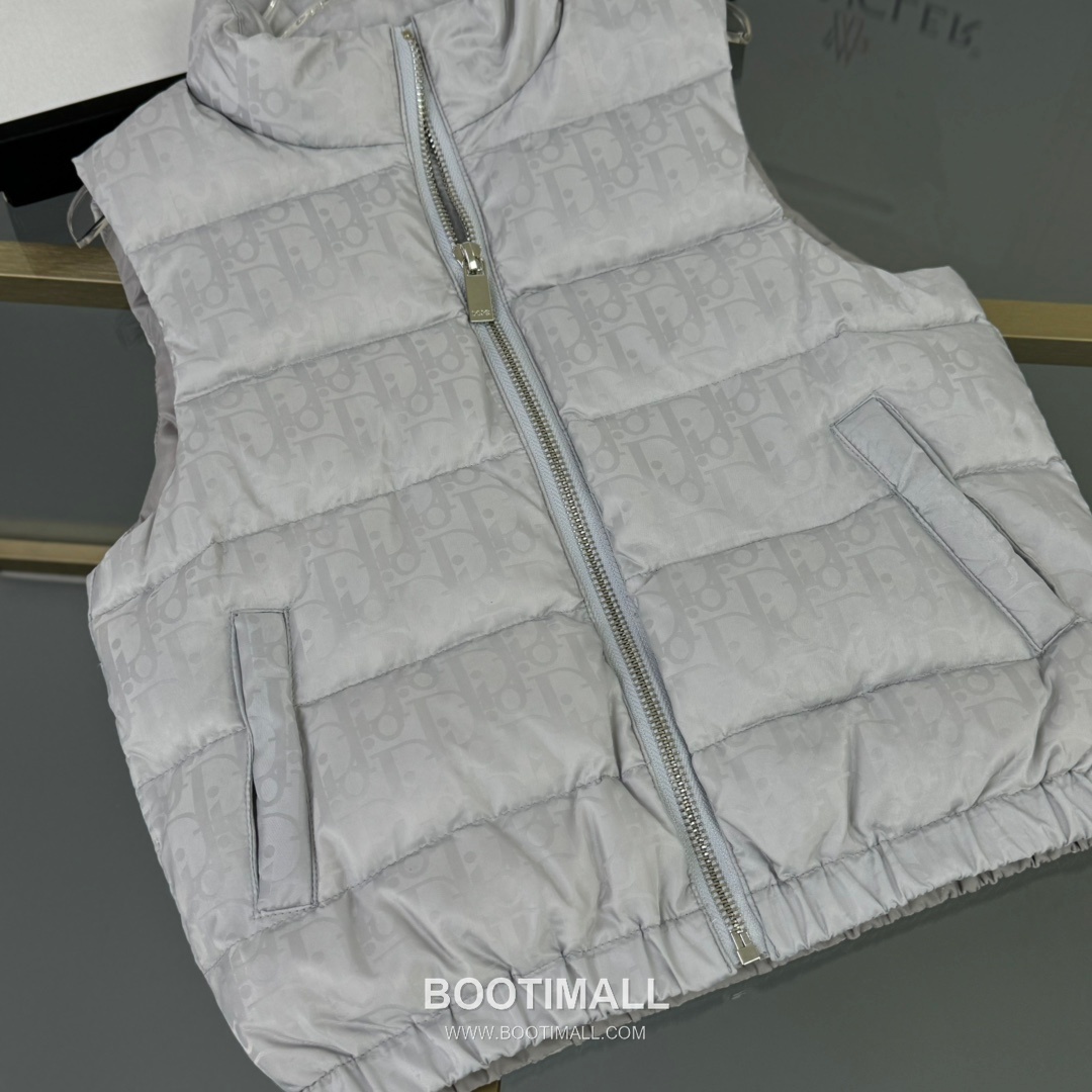 Dior Oblique Down Vest Silk Blend White 디올 오블리크 다운 베스트 실크 블렌드 화이트 6