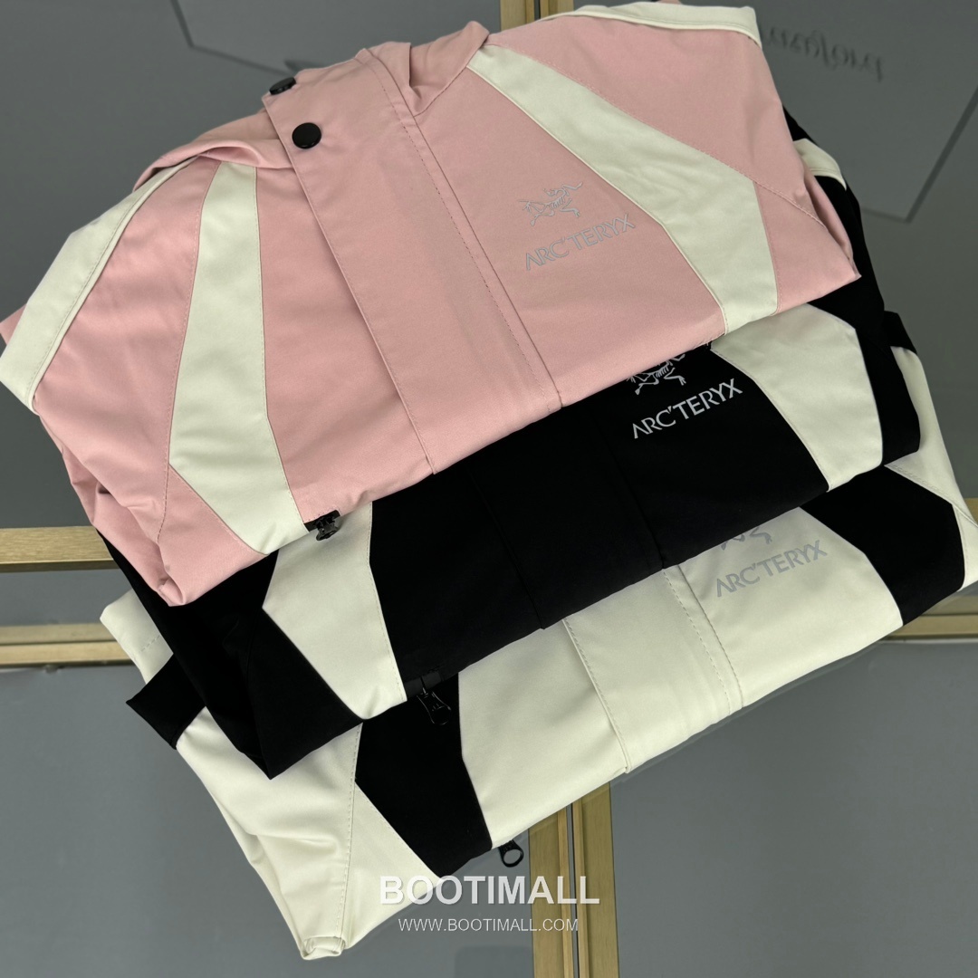 Arc'teryx Tri-Layer Hooded Shell Tri-Layer Waterproof Fabric Black Windbreaker 아크테릭스 트라이 레이어 후드 쉘 3레이어 방수 원단 블랙 바람막이 4