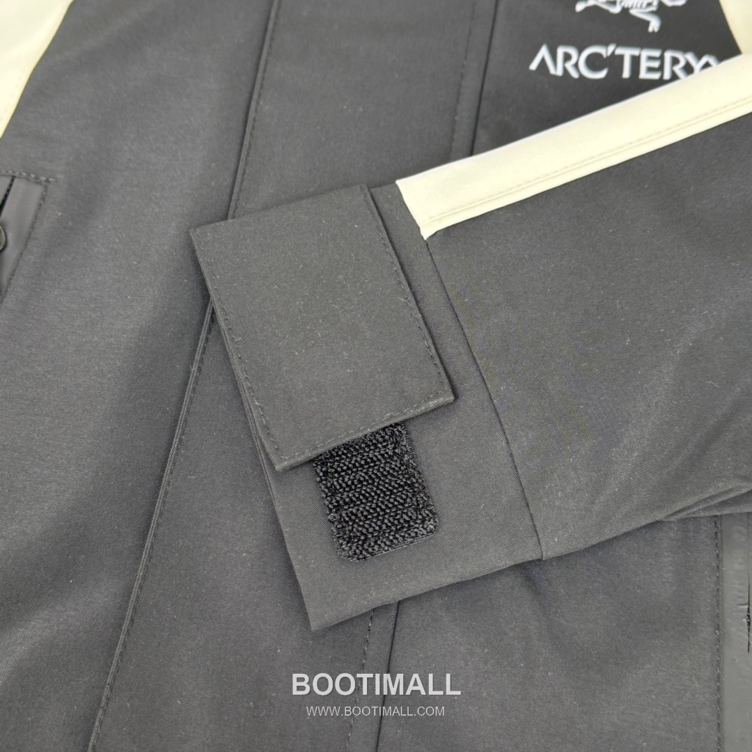Arc'teryx Tri-Layer Hooded Shell Tri-Layer Waterproof Fabric Black Windbreaker 아크테릭스 트라이 레이어 후드 쉘 3레이어 방수 원단 블랙 바람막이 7