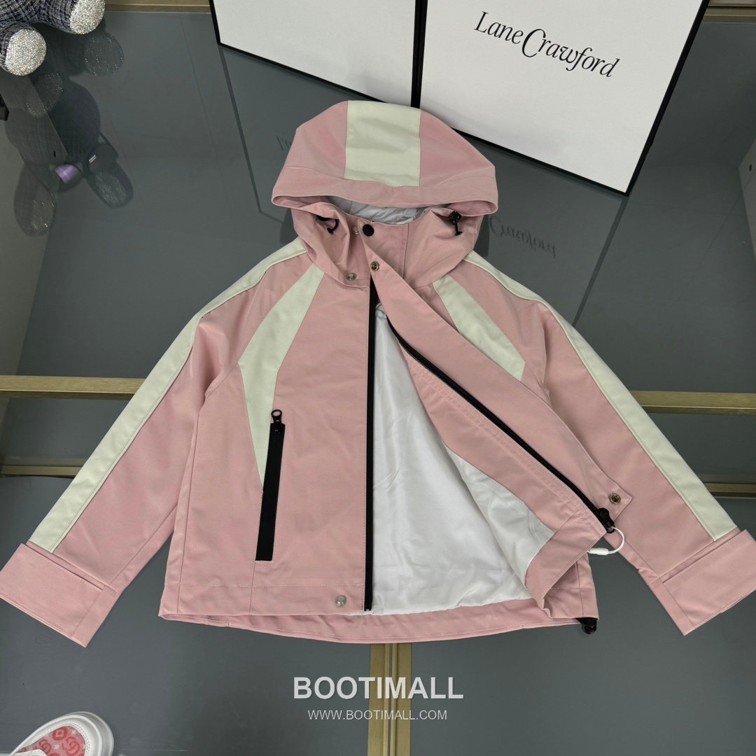 Arc'teryx Tri-Layer Hooded Shell Black Windbreaker 아크테릭스 트라이 레이어 후드 쉘 블랙 바람막이 2