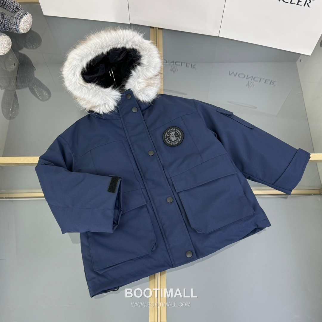 Balenciaga Navy Fur Trim Down Parka Down Navy 발렌시아가 네이비 퍼 트림 다운 파카 다운 네이비 12