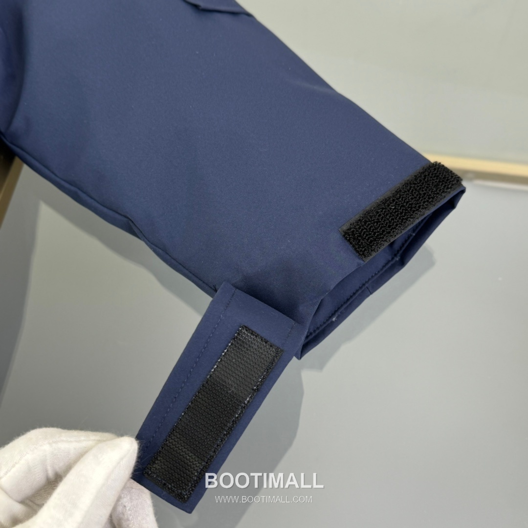 Balenciaga Navy Fur Trim Down Parka Down Navy 발렌시아가 네이비 퍼 트림 다운 파카 다운 네이비 16