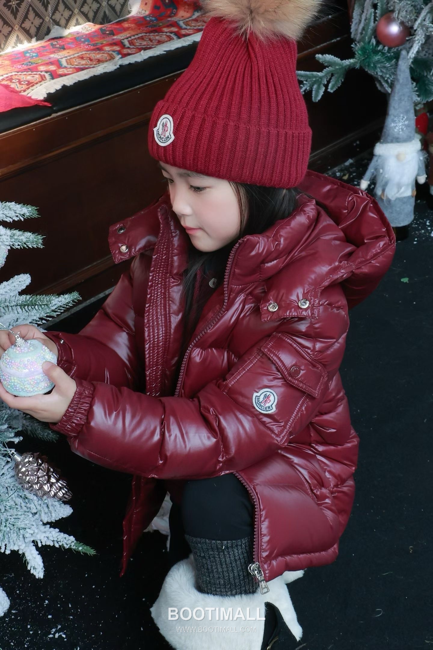 Balenciaga Maya Glossy Down Goose Down Burgundy Down Jacket 발렌시아가 마야 글로시 다운 구스 다운 버건디 다운 재킷 2