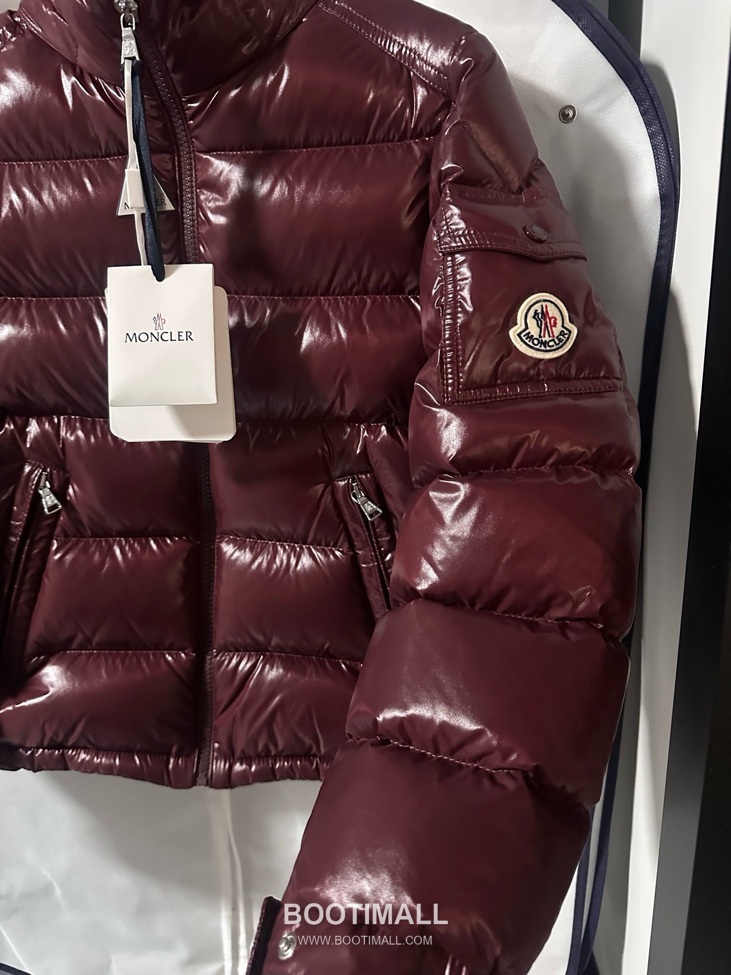 Balenciaga Maya Glossy Down Goose Down Burgundy Down Jacket 발렌시아가 마야 글로시 다운 구스 다운 버건디 다운 재킷 11