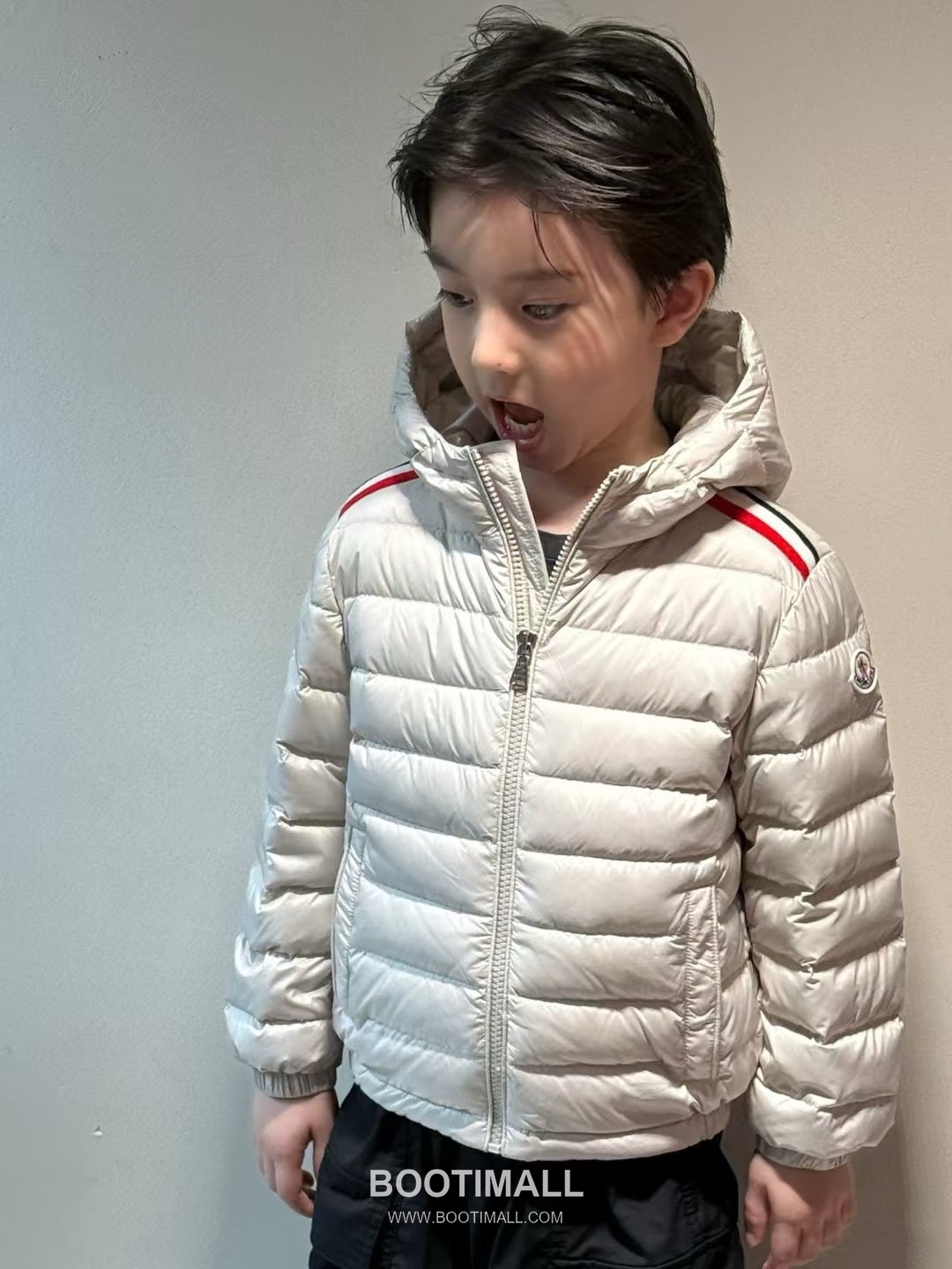 Balenciaga Kids Hooded Down Down Beige Jacket 발렌시아가 키즈 후드 다운 다운 베이지 자켓 4