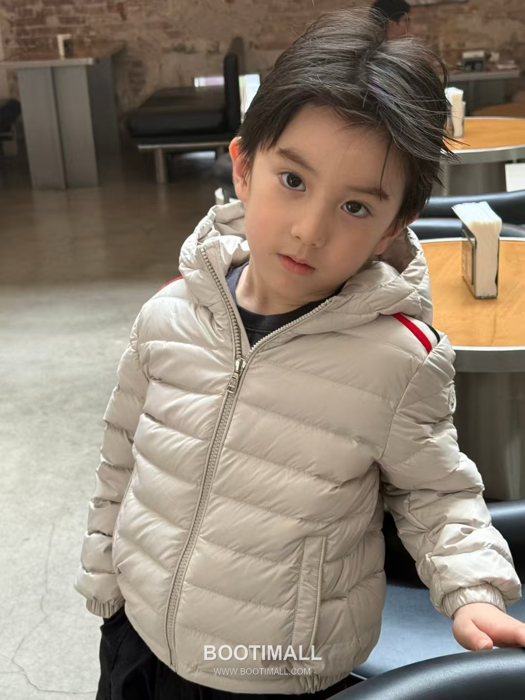 Balenciaga Kids Hooded Down Down Beige Jacket 발렌시아가 키즈 후드 다운 다운 베이지 자켓 6