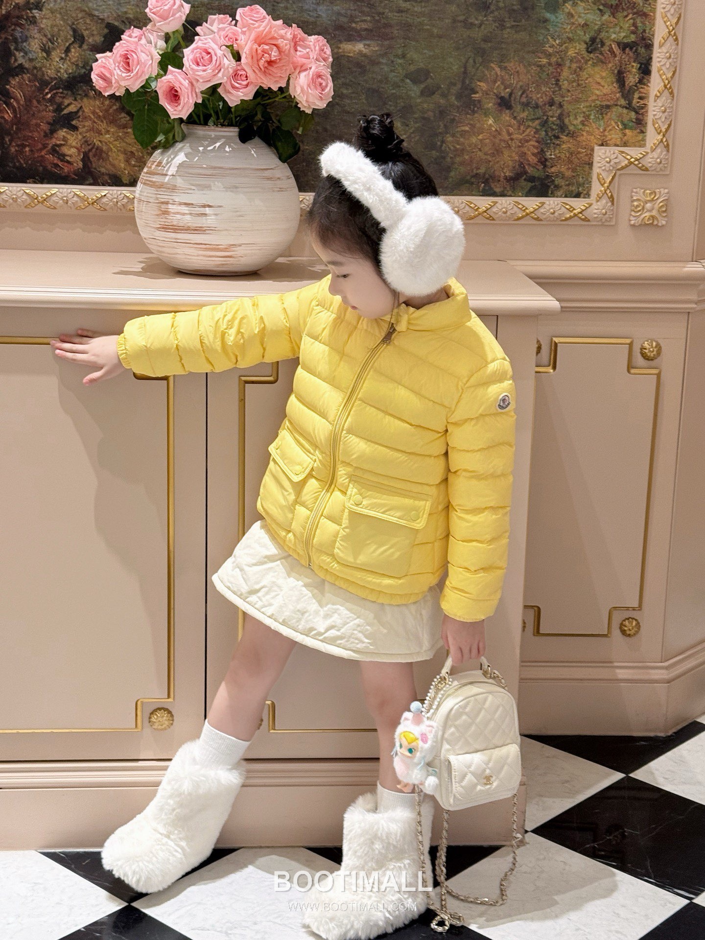 Balenciaga Light Down Puffer Duck Down Yellow Down Jacket 발렌시아가 라이트 다운 퍼퍼 덕다운 옐로우 다운 재킷 2