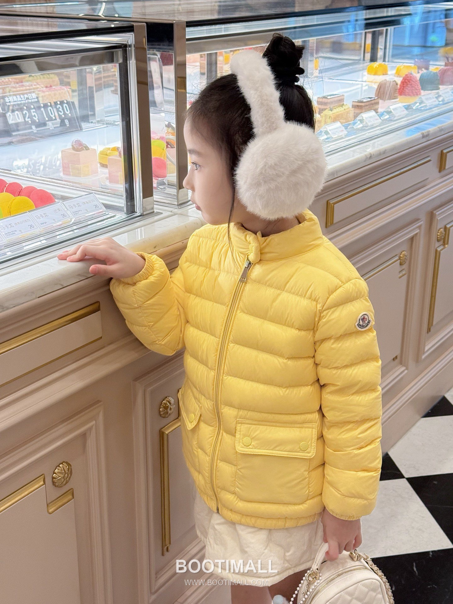 Balenciaga Light Down Puffer Duck Down Yellow Down Jacket 발렌시아가 라이트 다운 퍼퍼 덕다운 옐로우 다운 재킷 5