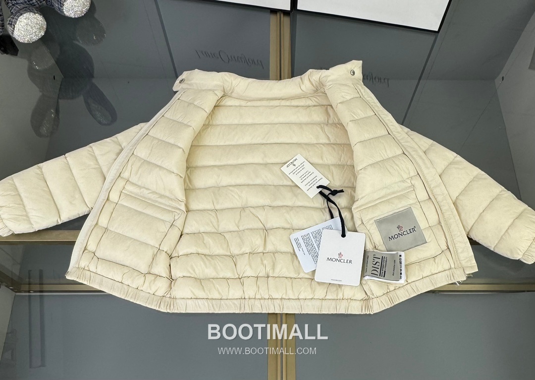 Balenciaga Light Down Kids Duck Down Cream Down Jacket 발렌시아가 라이트 다운 키즈 덕다운 크림 다운 재킷 2