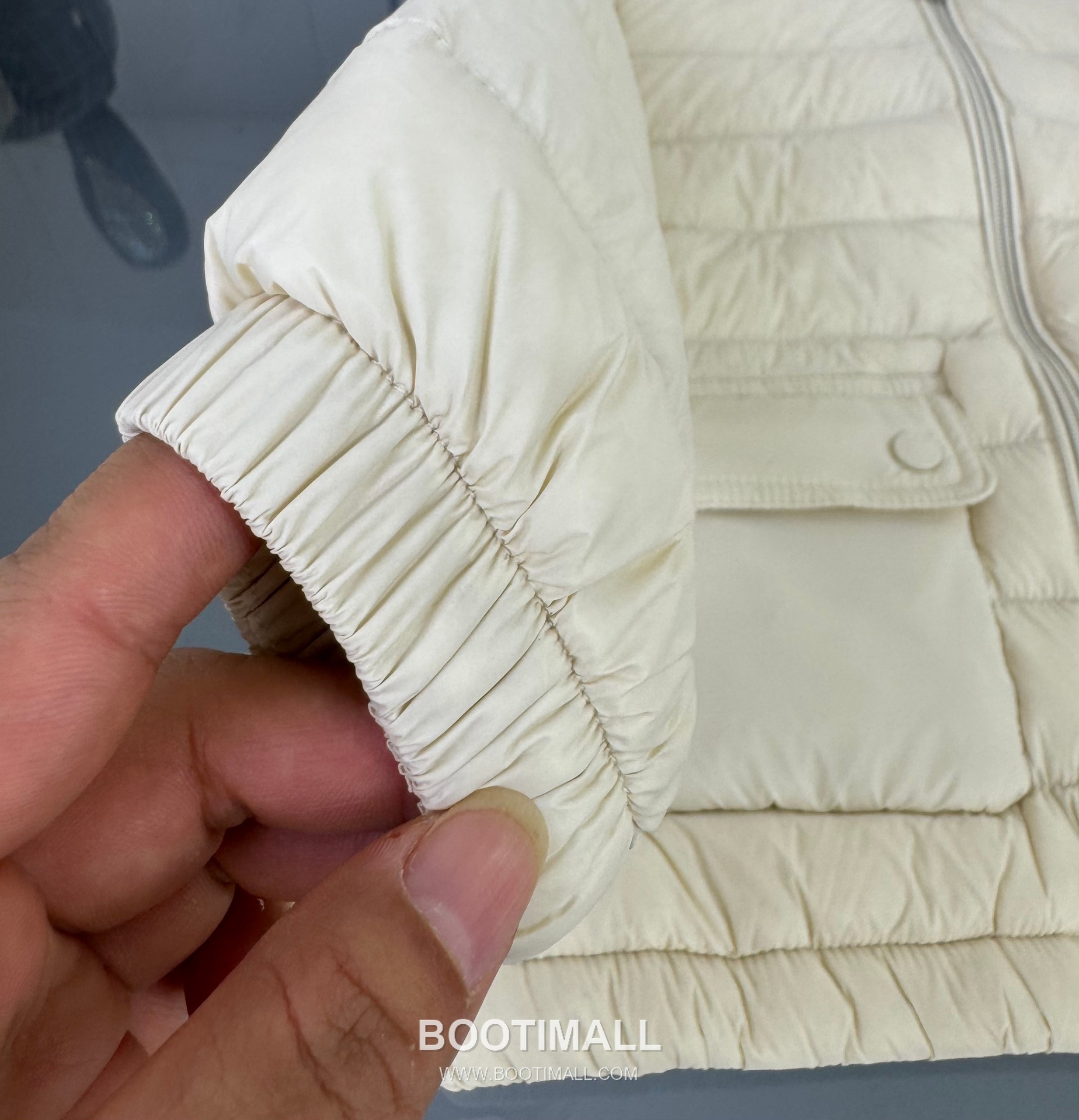 Balenciaga Light Down Kids Duck Down Cream Down Jacket 발렌시아가 라이트 다운 키즈 덕다운 크림 다운 재킷 7