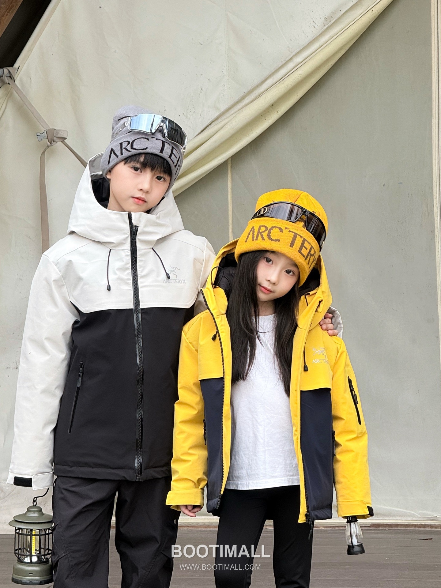 Arc'teryx Kids Hooded Down Yellow Down Jacket 아크테릭스 키즈 후드 다운 옐로우 다운 재킷 1