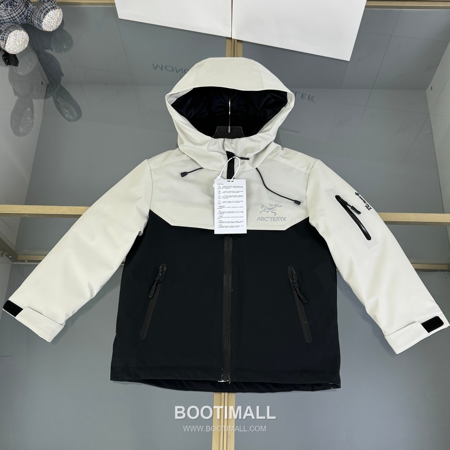 Arc'teryx Kids Hooded Down Polyester, White Duck Down Black Down Jacket 아크테릭스 키즈 후드 다운 폴리에스터, 화이트 덕다운 블랙 다운 재킷 10