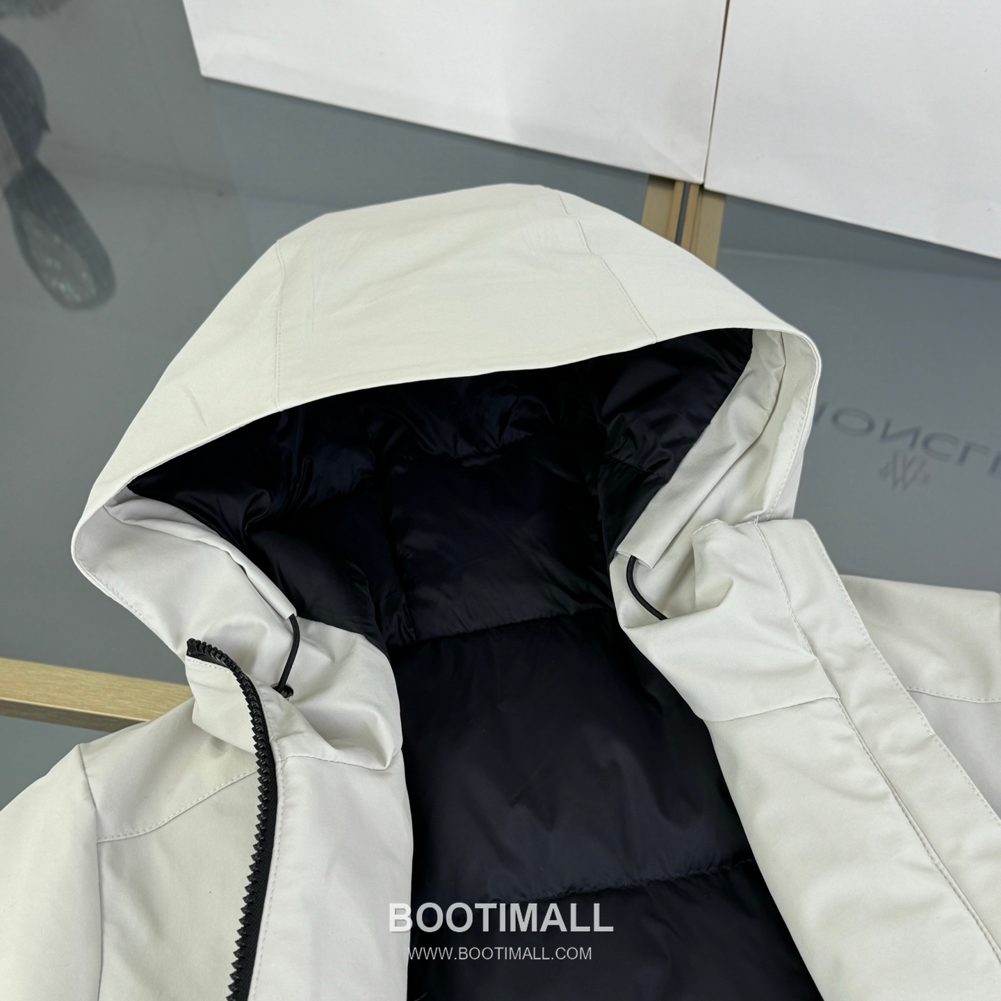 Arc'teryx Kids Hooded Down Polyester, White Duck Down Black Down Jacket 아크테릭스 키즈 후드 다운 폴리에스터, 화이트 덕다운 블랙 다운 재킷 13