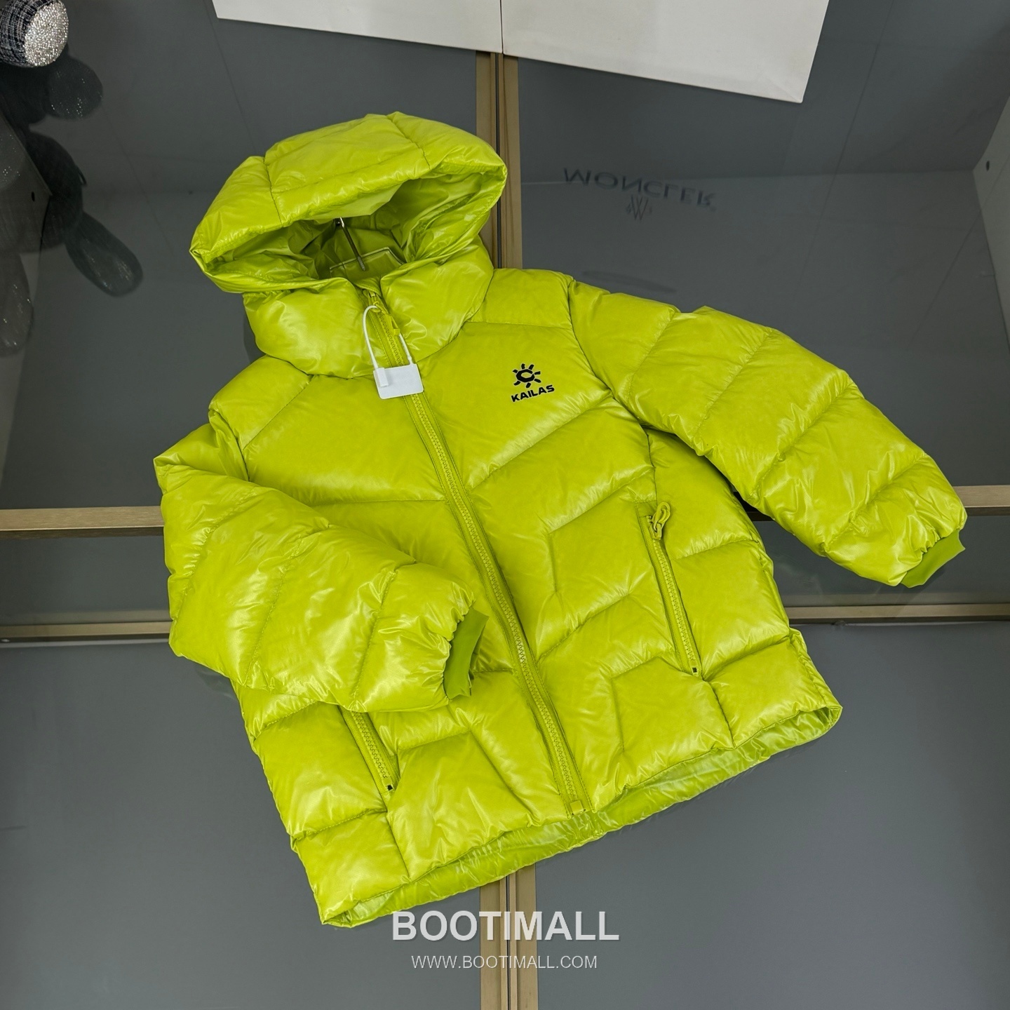 Kailas Short Down Hoodie Green Down Jacket 카일라스 숏 다운 후디 그린 다운 재킷 12
