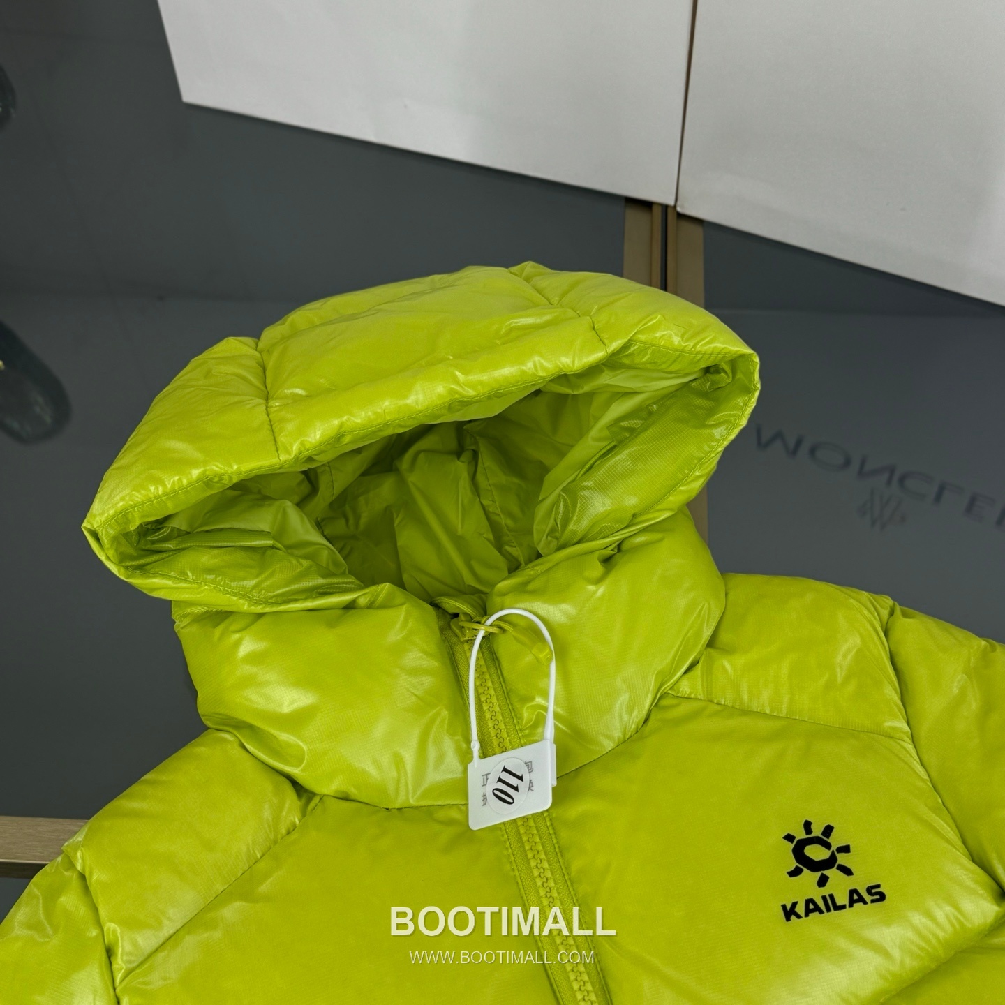 Kailas Short Down Hoodie Green Down Jacket 카일라스 숏 다운 후디 그린 다운 재킷 13