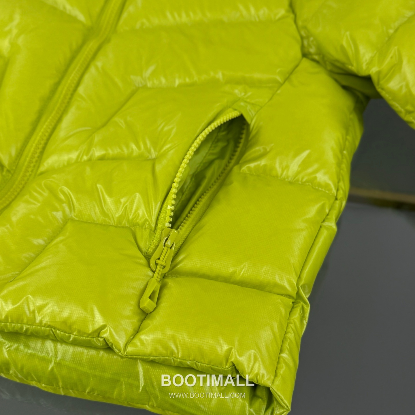 Kailas Short Down Hoodie Green Down Jacket 카일라스 숏 다운 후디 그린 다운 재킷 16