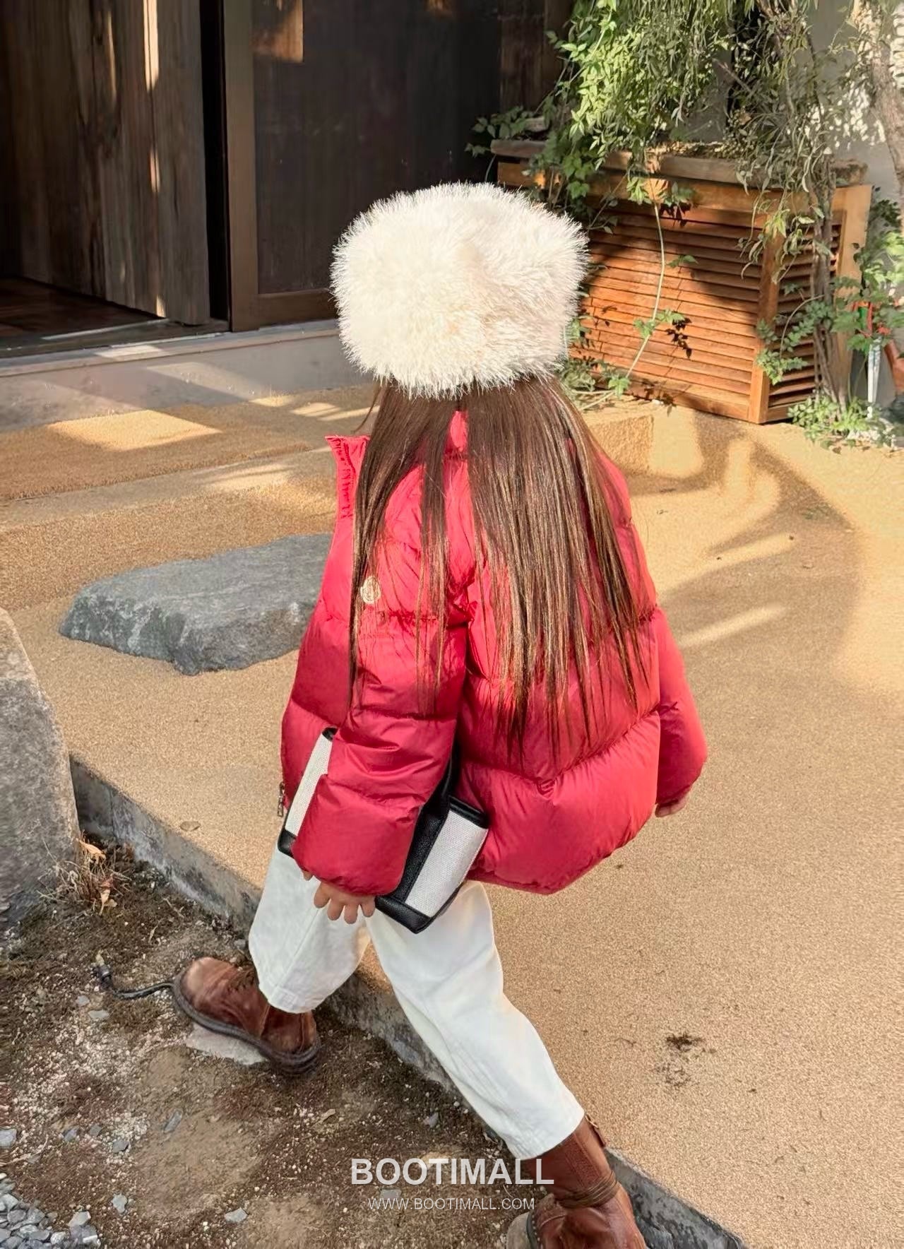 Balenciaga Cavettaz Long Down White Down Coat 발렌시아가 카베타즈 롱 다운 화이트 다운 코트 2