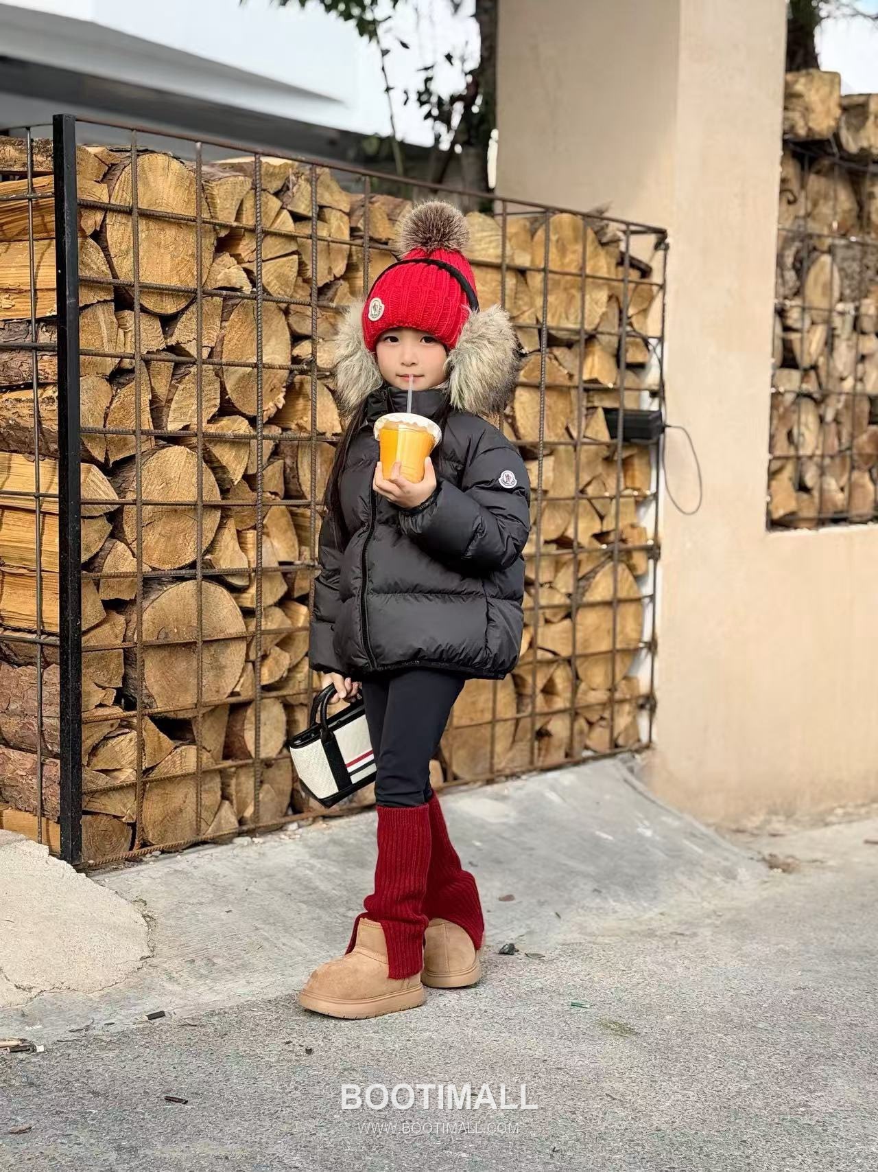 Balenciaga Kids Puffer Duck Down Black Down Jacket 발렌시아가 키즈 퍼퍼 덕다운 블랙 다운 재킷 3