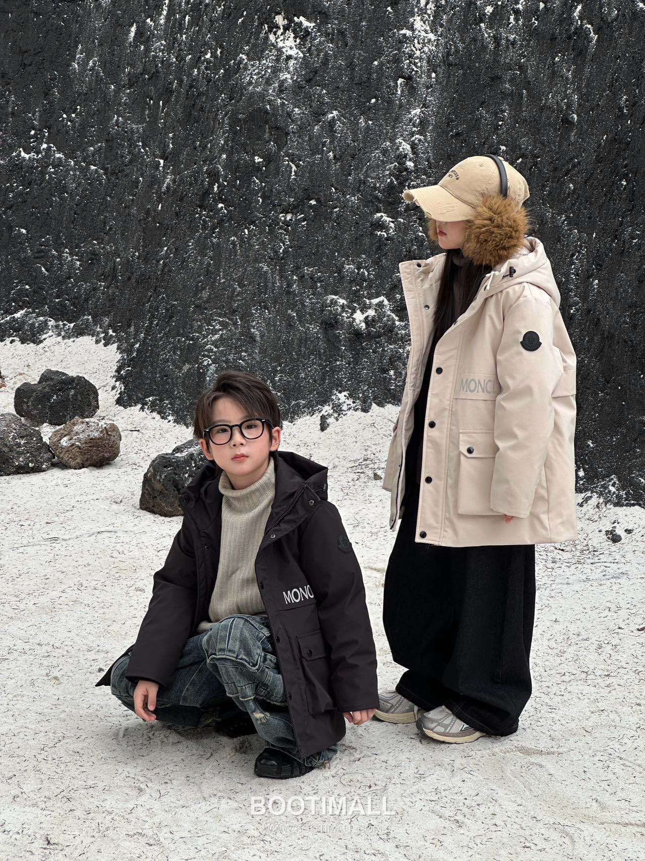 Balenciaga Reflective Hooded Down Black Down Jacket 발렌시아가 리플렉티브 후드 다운 블랙 다운 재킷 4