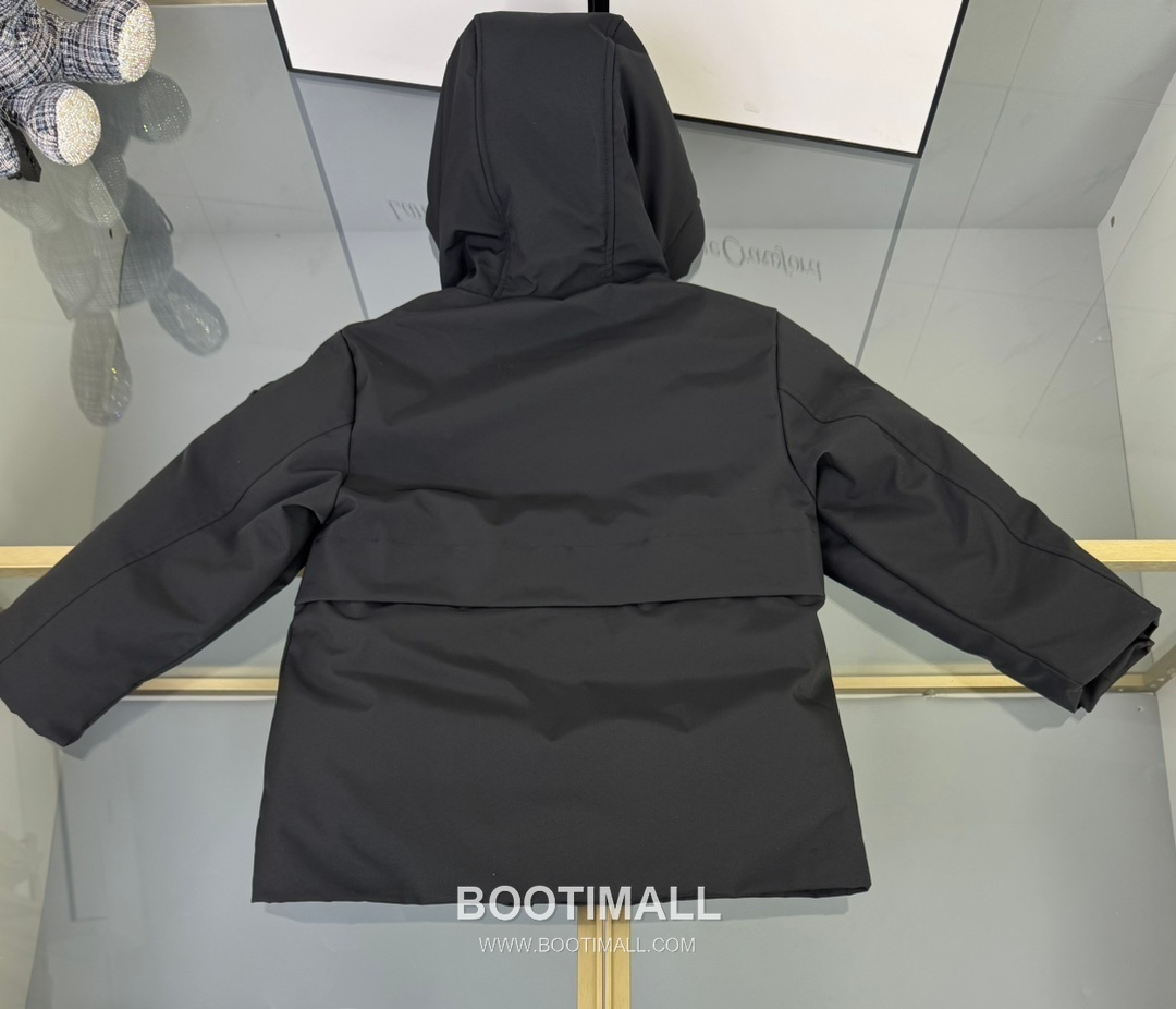 Balenciaga Reflective Hooded Down Black Down Jacket 발렌시아가 리플렉티브 후드 다운 블랙 다운 재킷 18