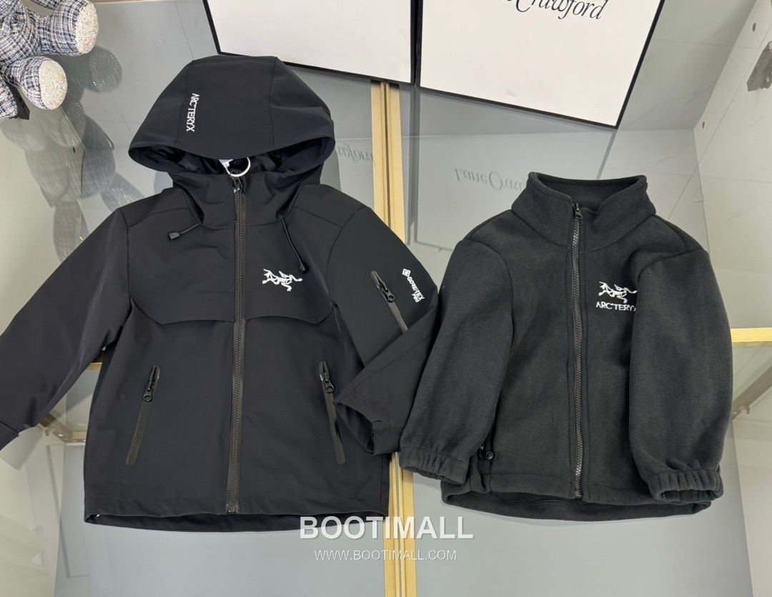 Arc'teryx Tri-Layer Kids Hooded Set Polyester Black Jacket 아크테릭스 트라이 레이어 키즈 후드 세트 폴리에스터 블랙 자켓 2