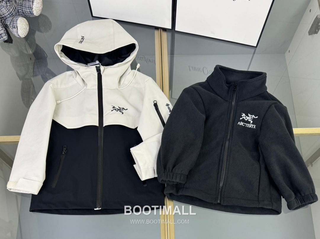 Arc'teryx Tri-Layer Kids Shell Black Jacket 아크테릭스 트라이 레이어 키즈 쉘 블랙 자켓 2