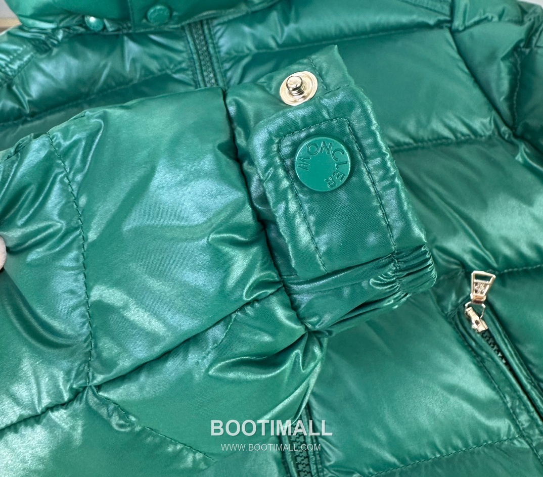 Balenciaga Maya Glossy Down Polyester, Duck Down Black Down Jacket 발렌시아가 마야 글로시 다운 폴리에스터, 덕다운 블랙 다운 재킷 7